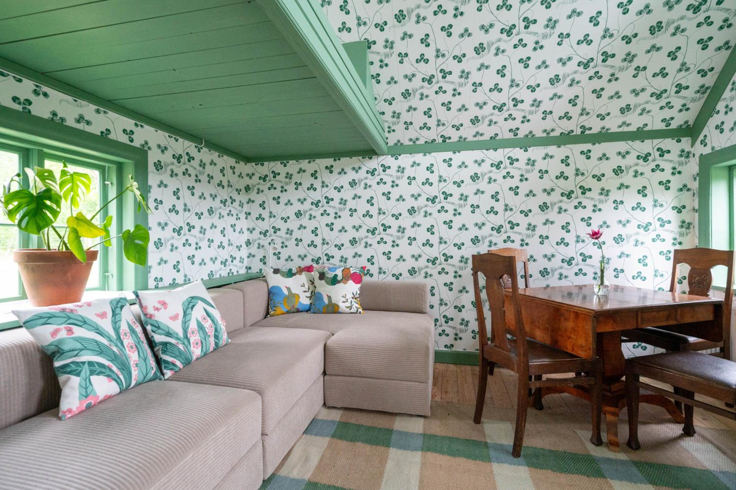 One-Bedroom House - Photo 1
