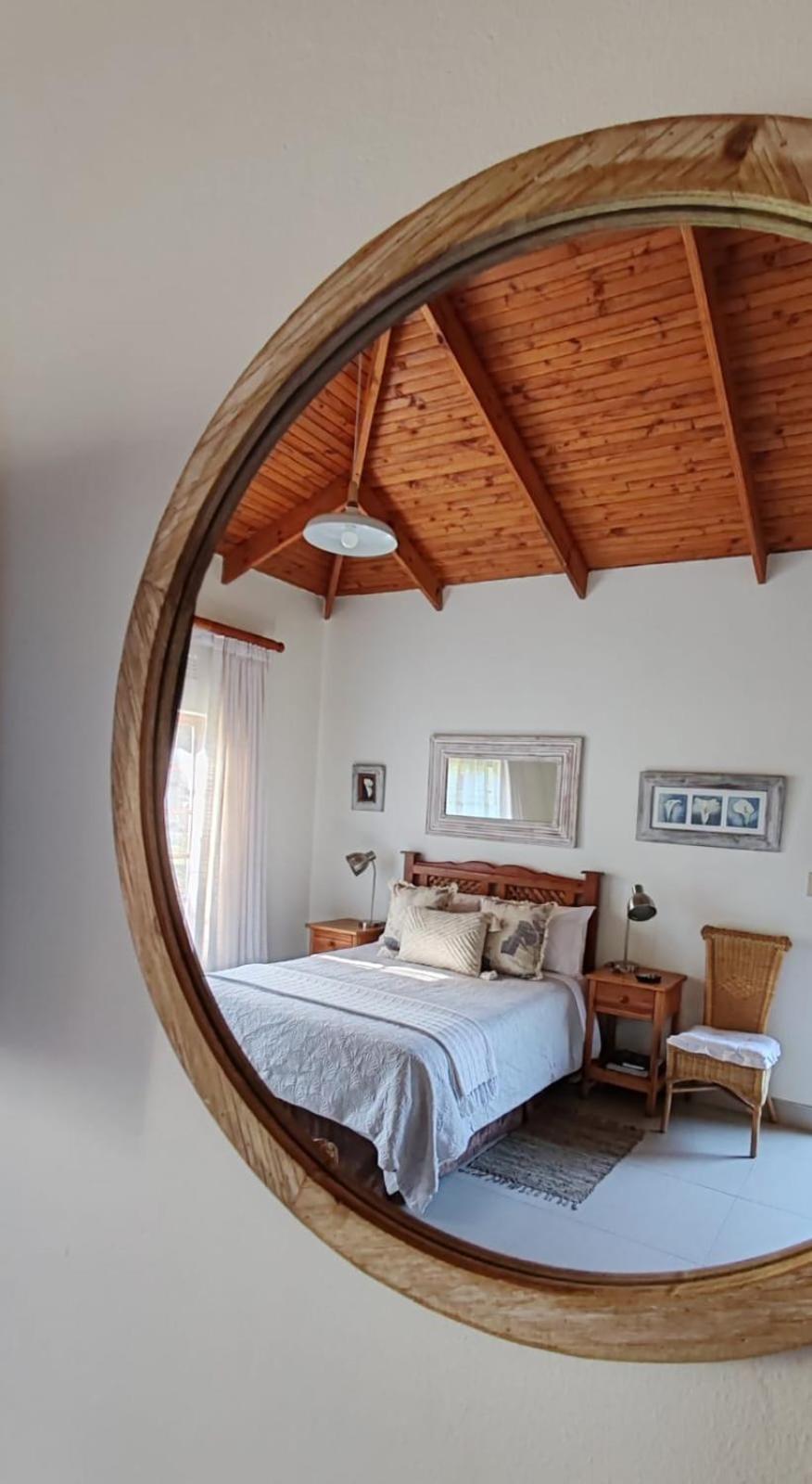 Double or Twin Room with Bathroom - Photo 5