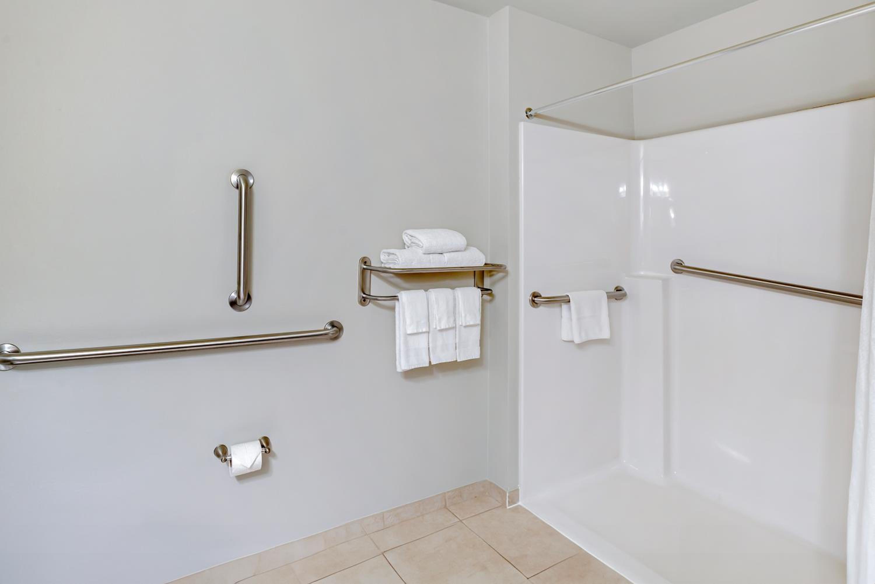 King Room - Disability Access/Non-Smoking - Photo 2