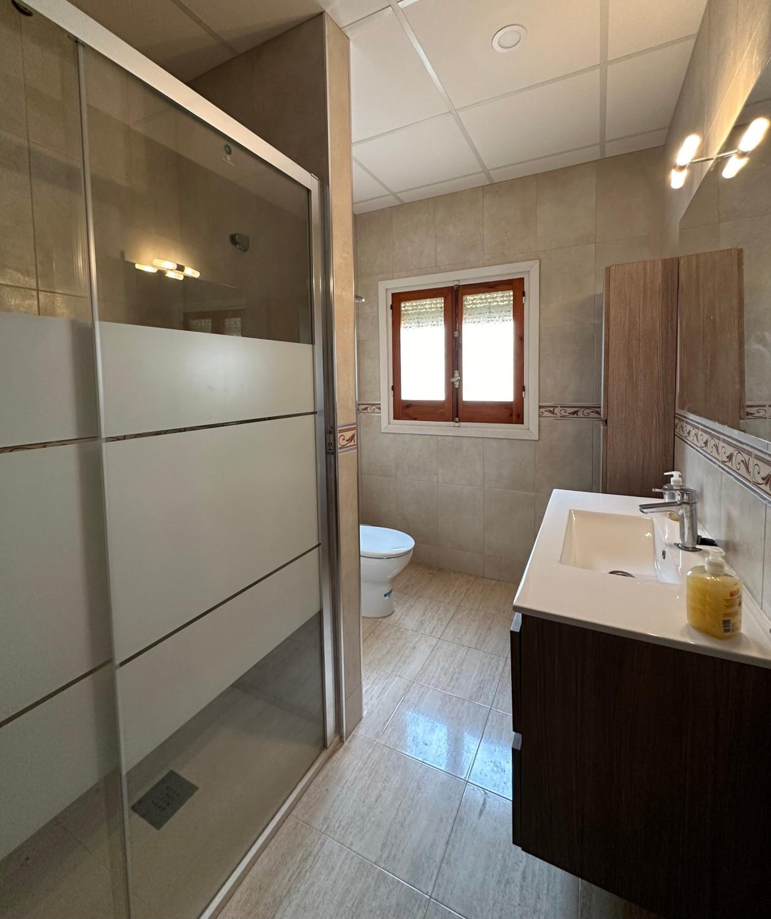 Three-Bedroom House photo 3