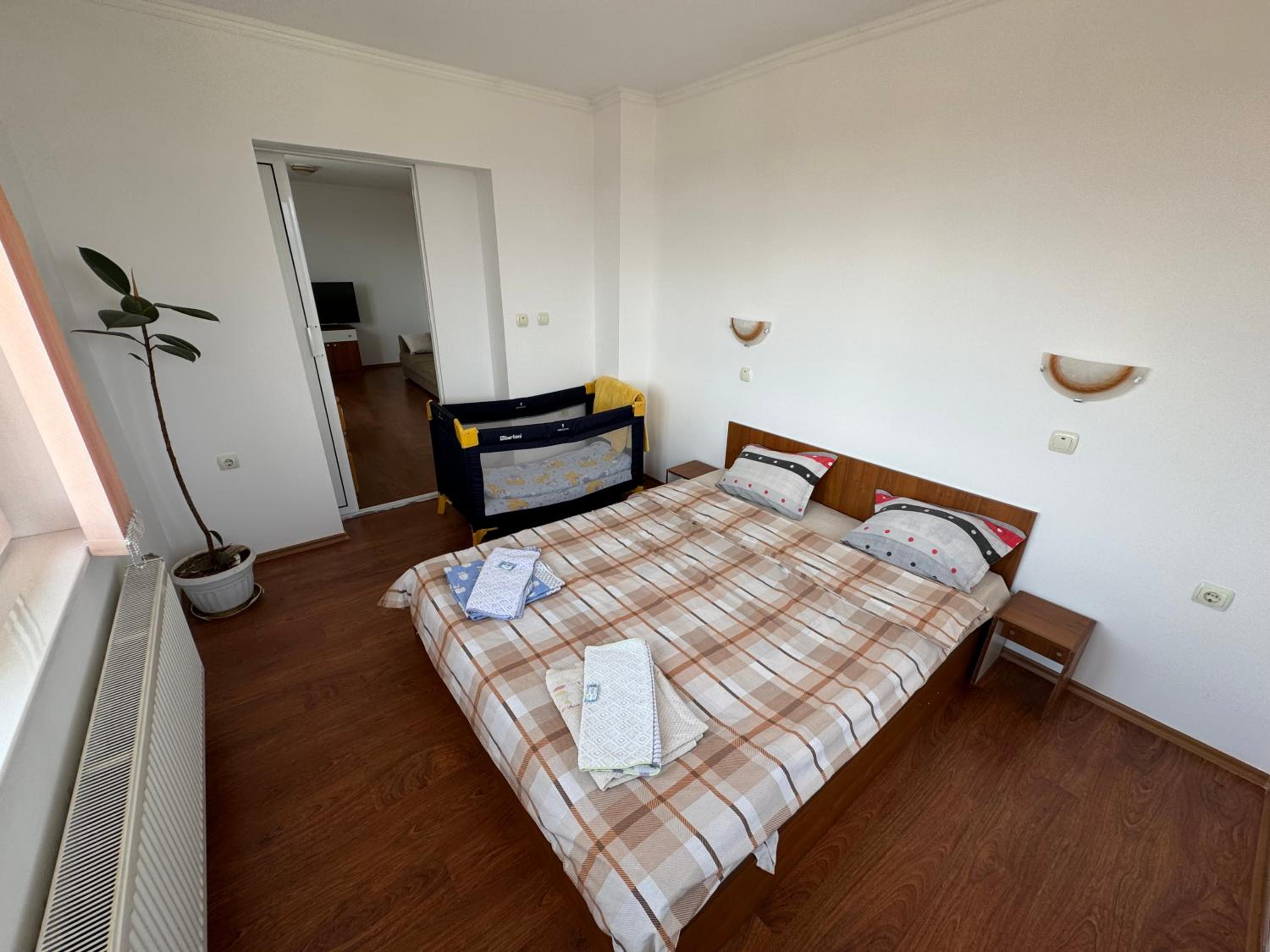Apartment with Terrace photo 2