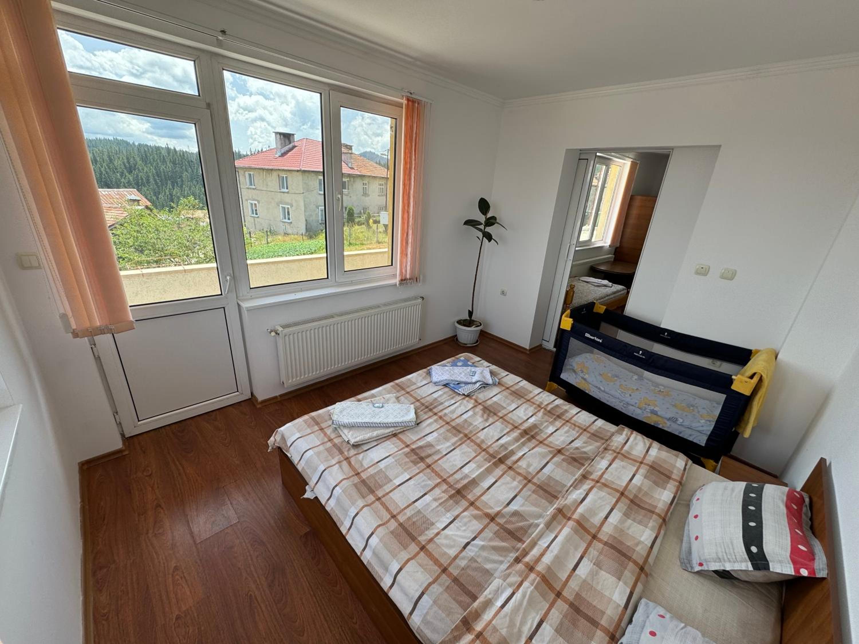 Apartment with Terrace