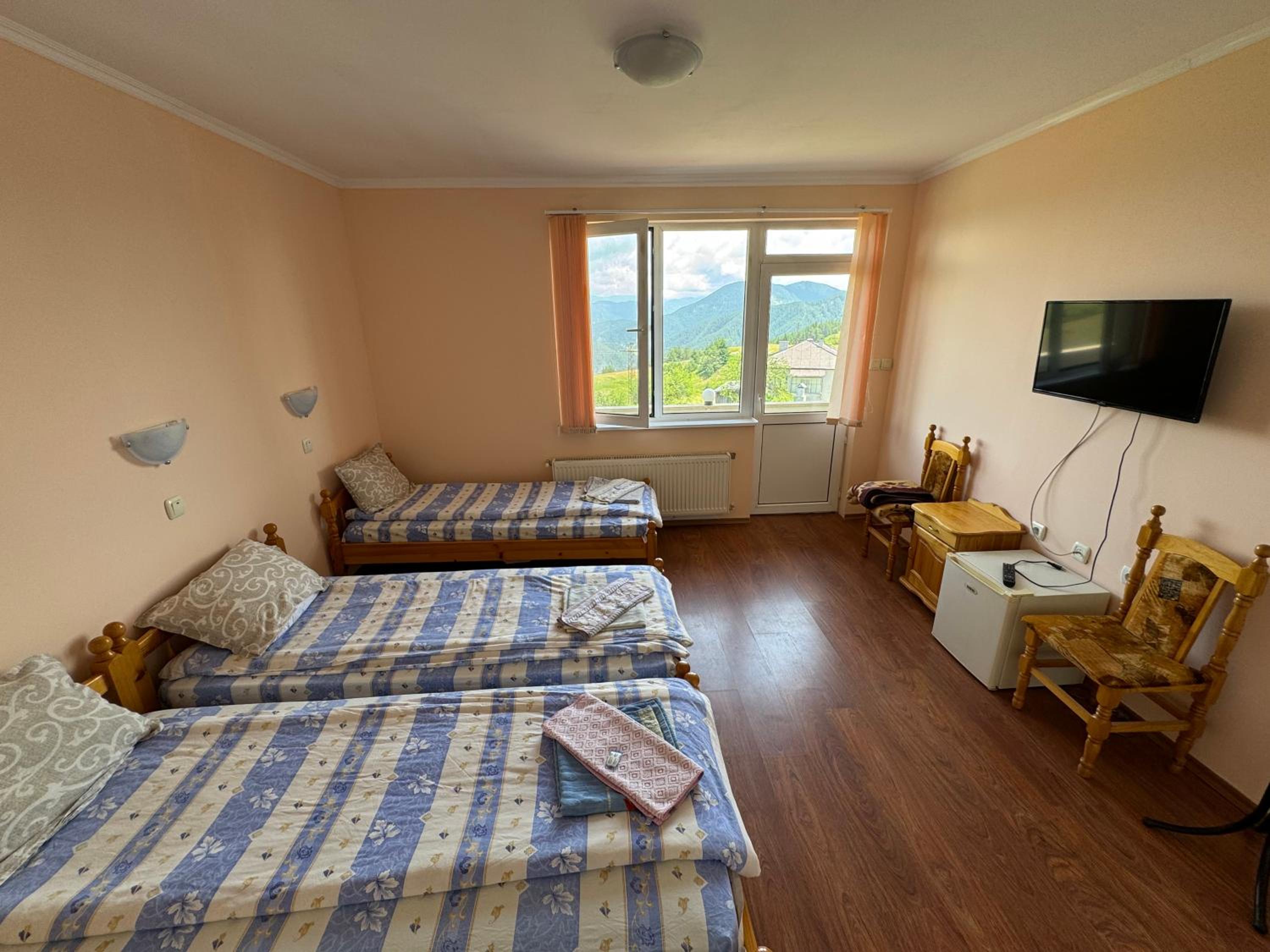 Triple Room photo 2