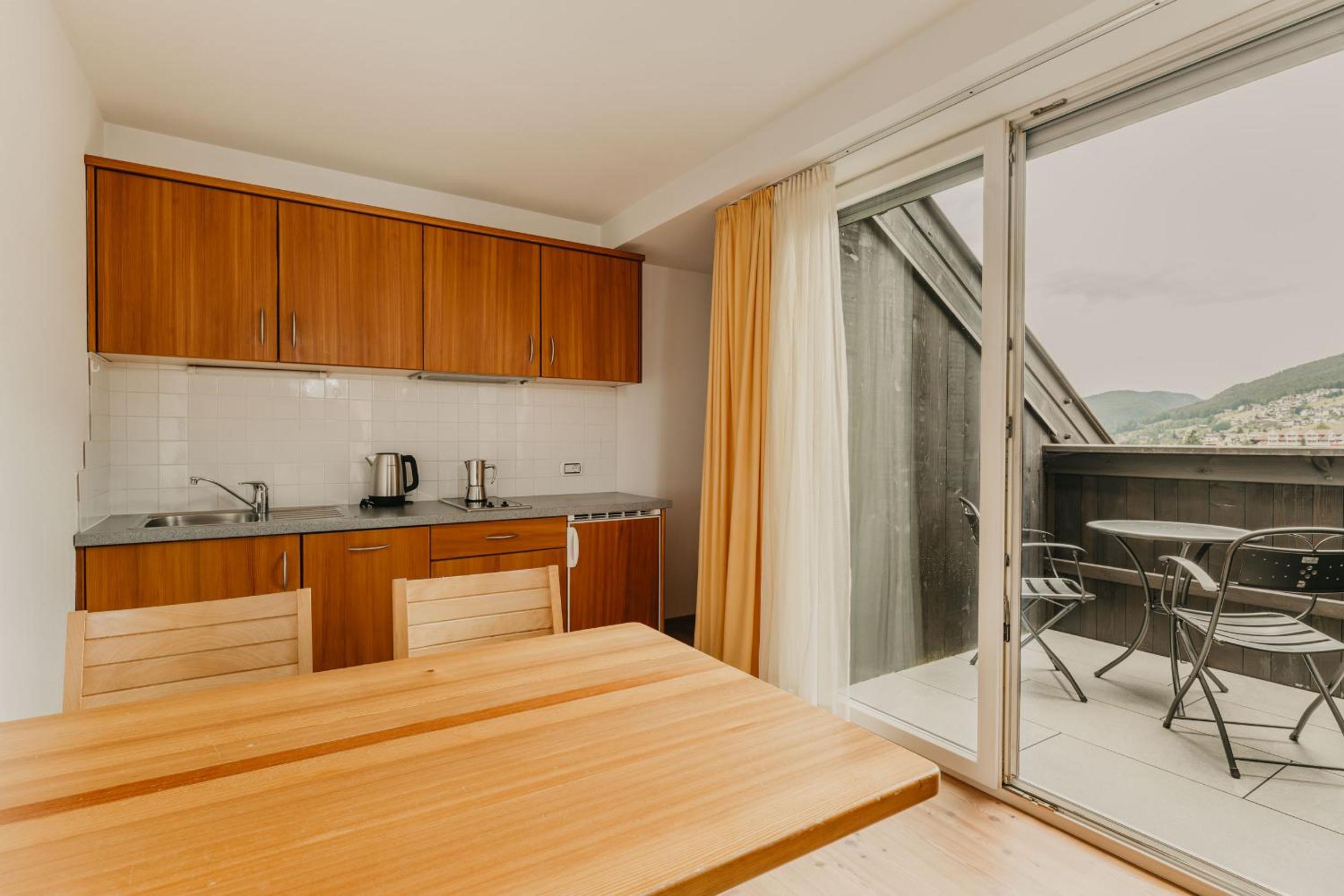 One-Bedroom Suite photo 2