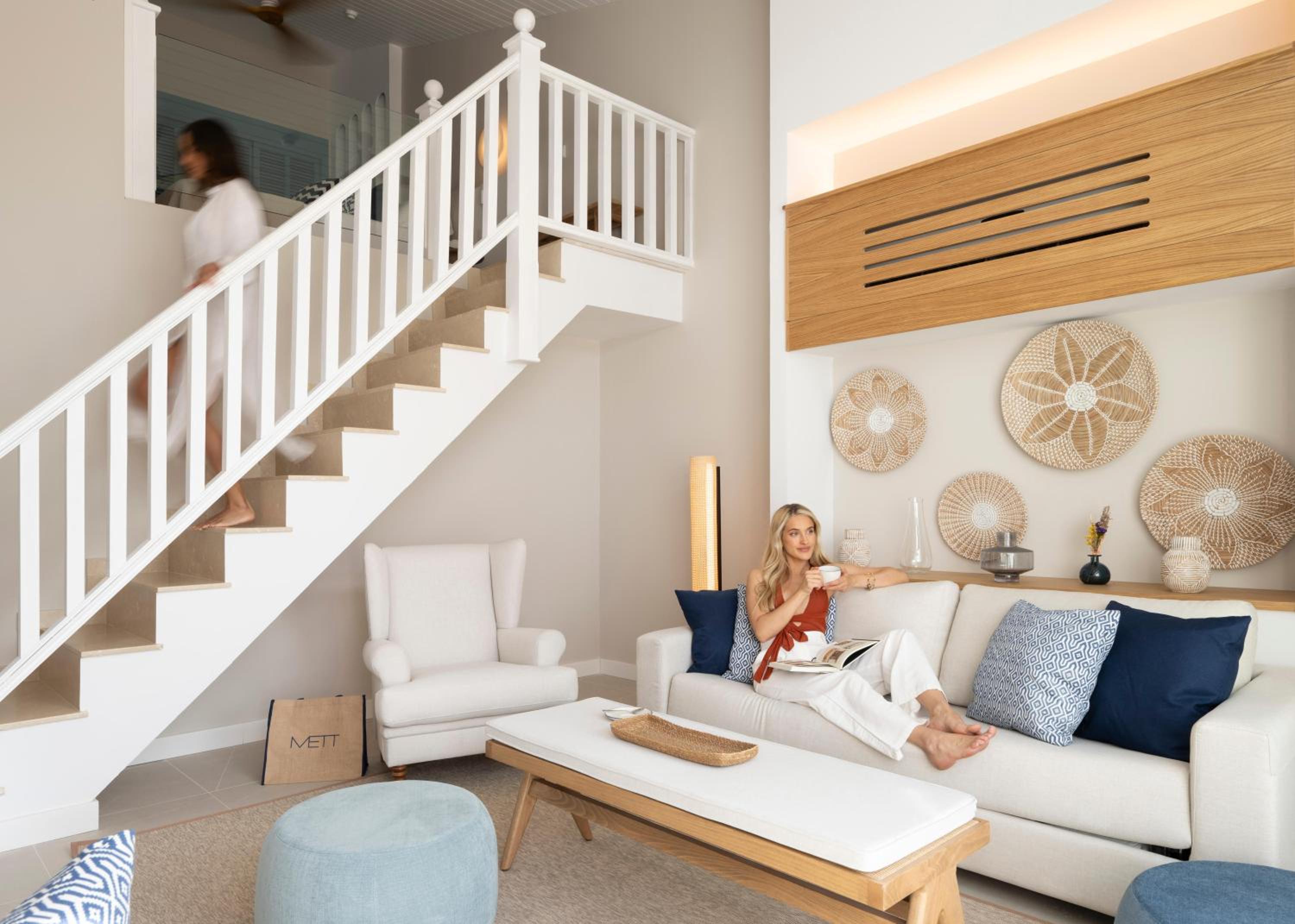 Duplex Suite with Sea View - Photo 3