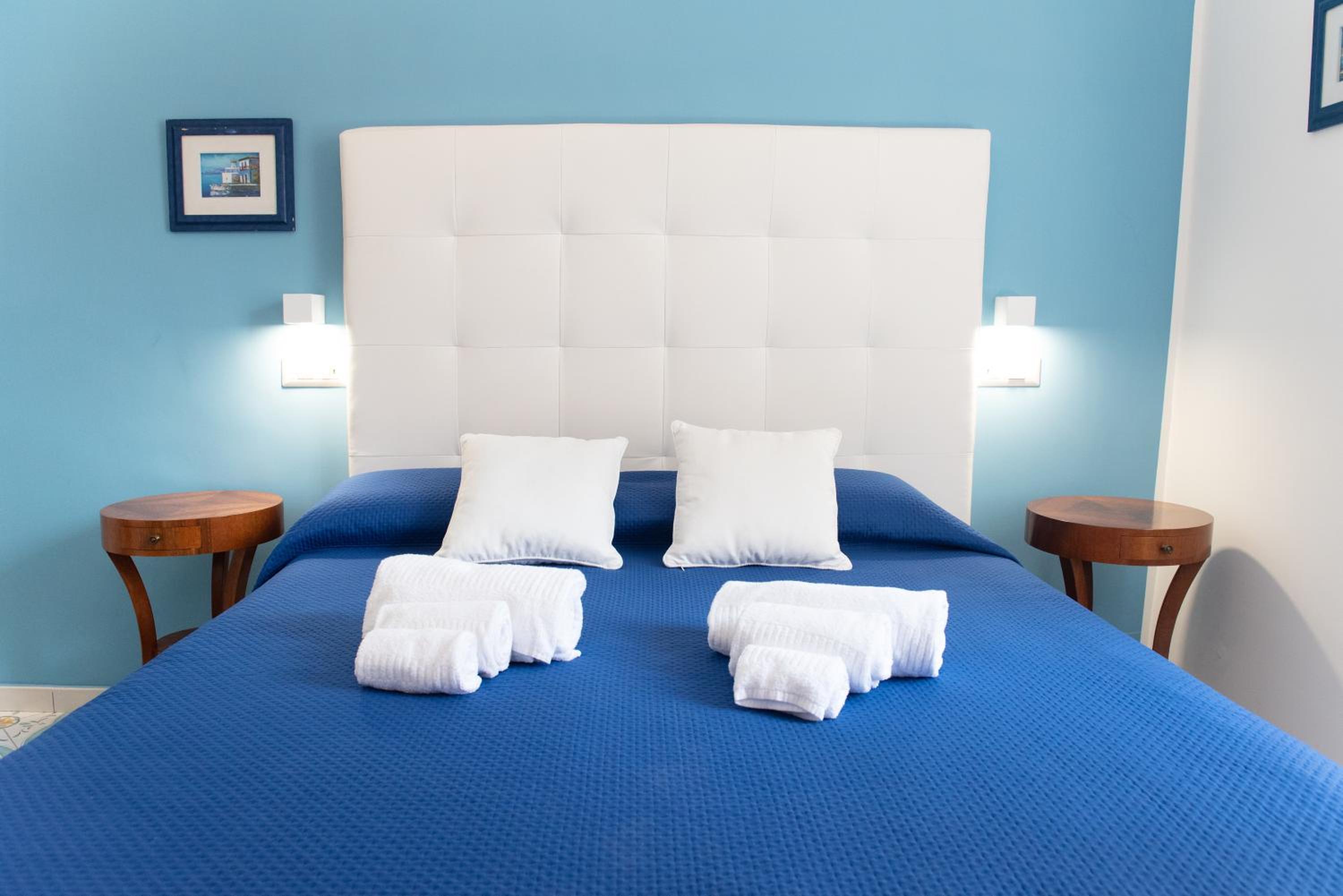 Standard Double or Twin Room with Garden View photo 1