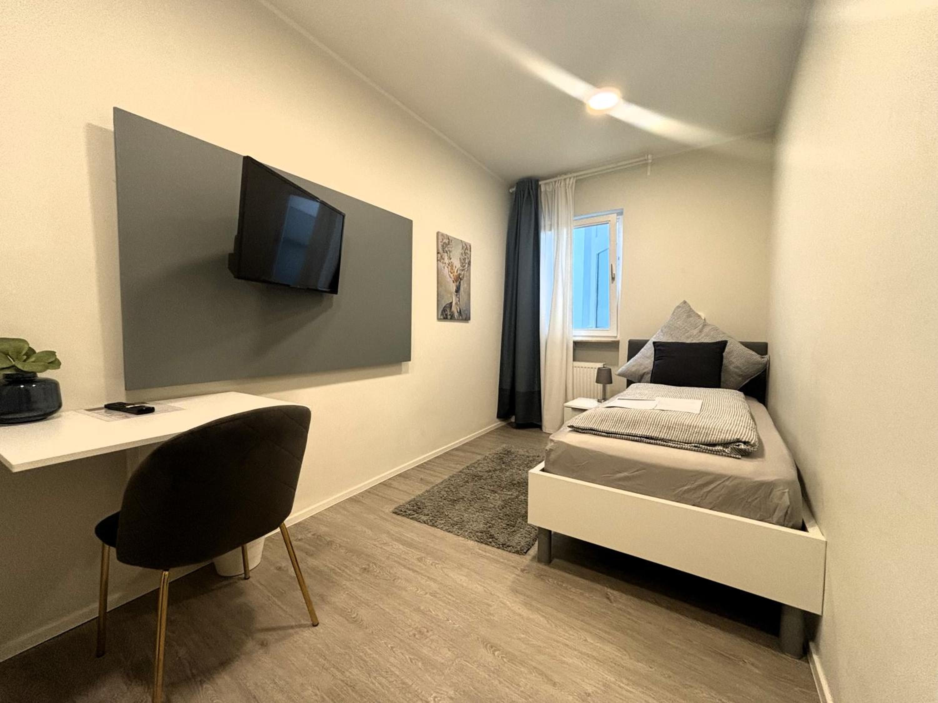 Single Room photo 3