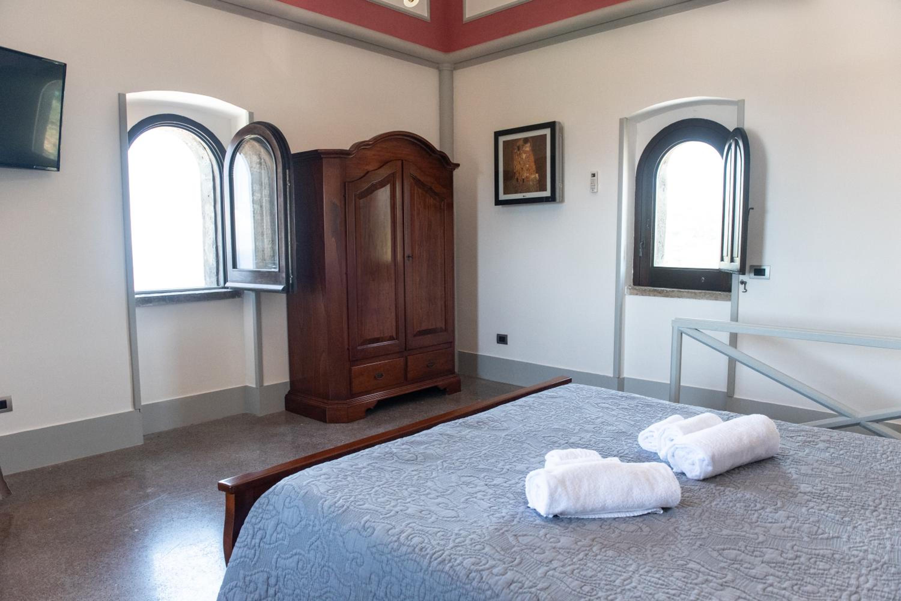 Maisonette photo 1