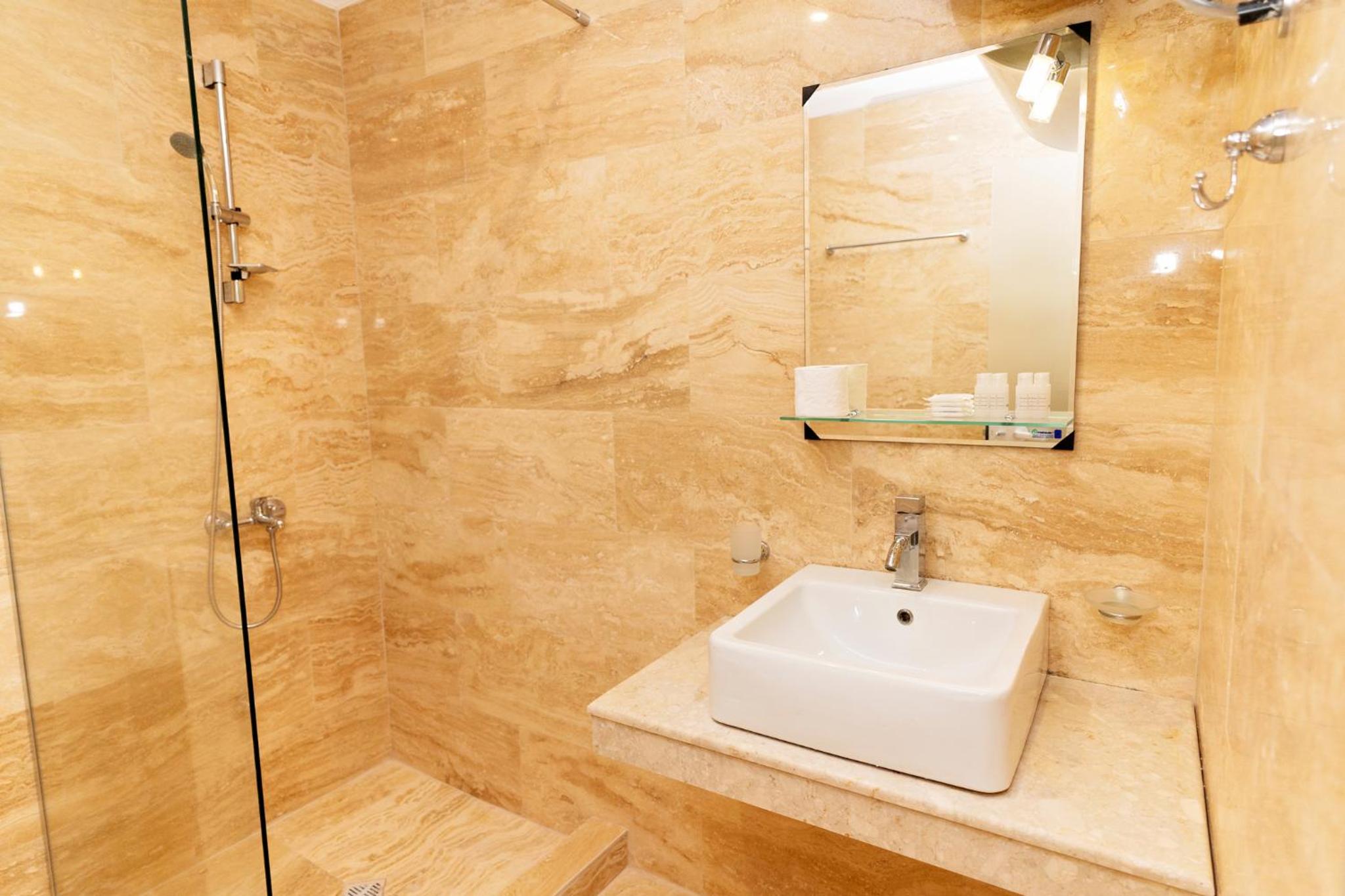 Studio Apartment With Sea View photo 3