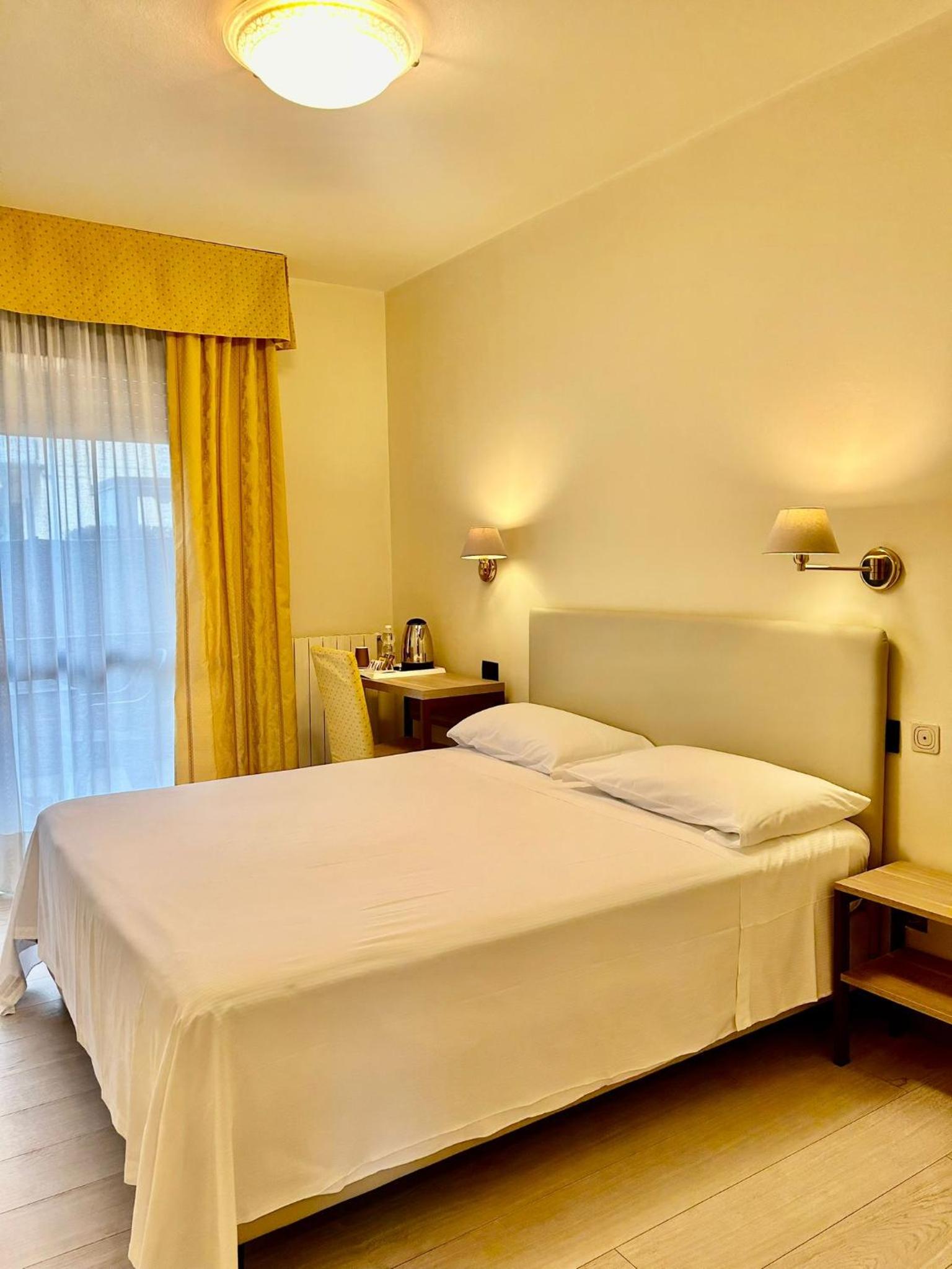 Superior Double Room - Photo 5