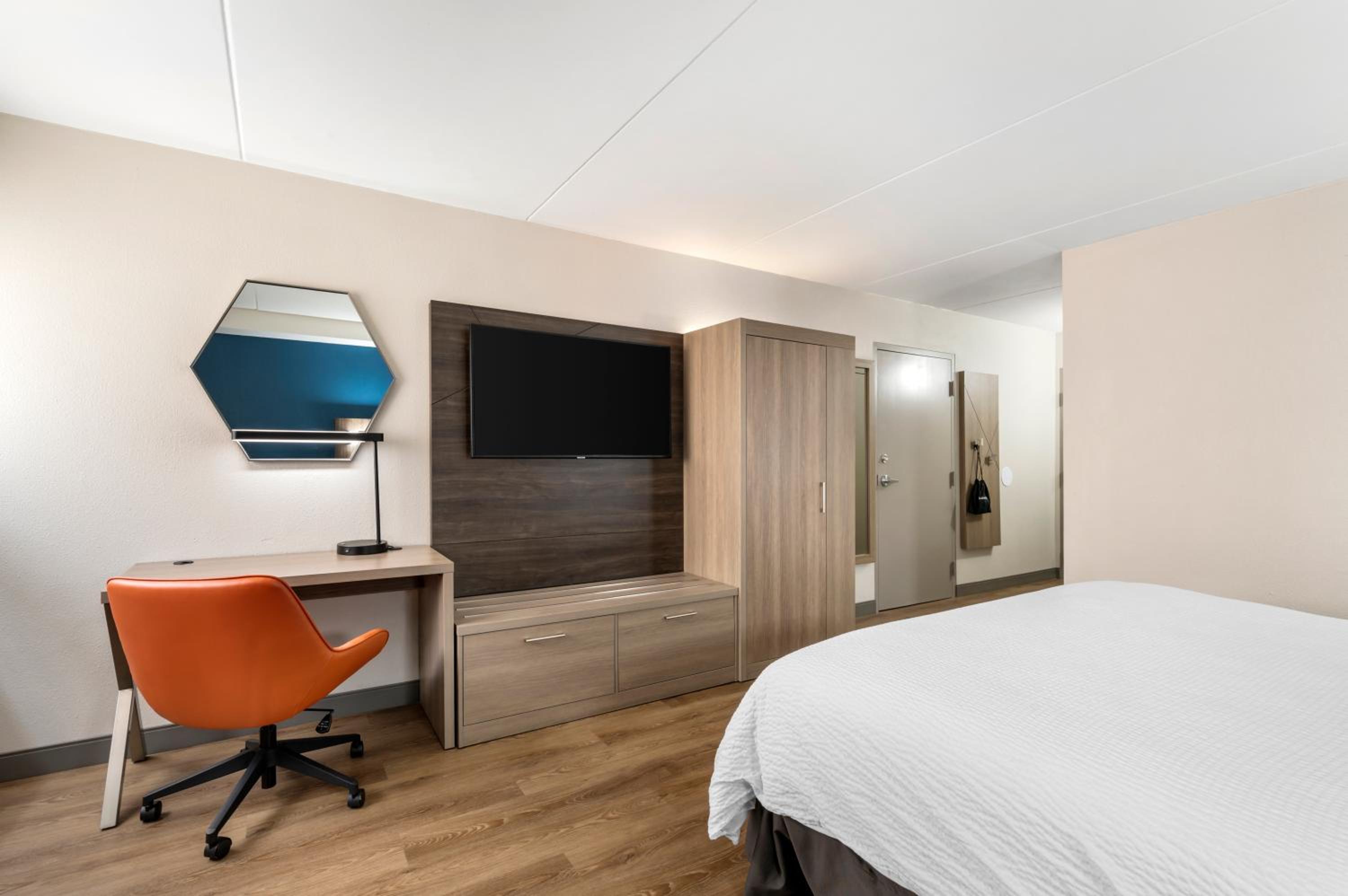 Standard King Room - Pet Friendly photo 1