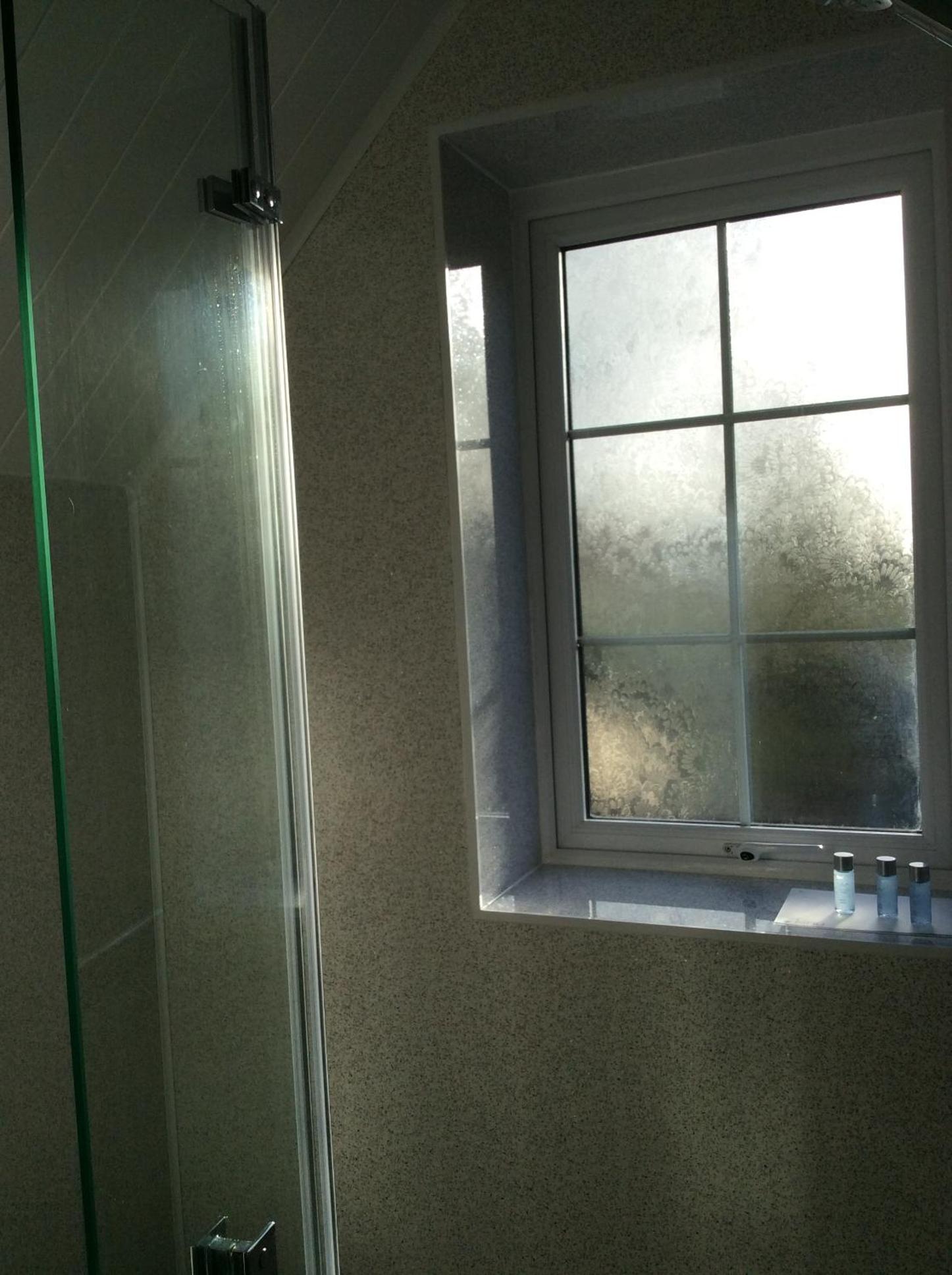 Triple Room with Ensuite Bathroom photo 3