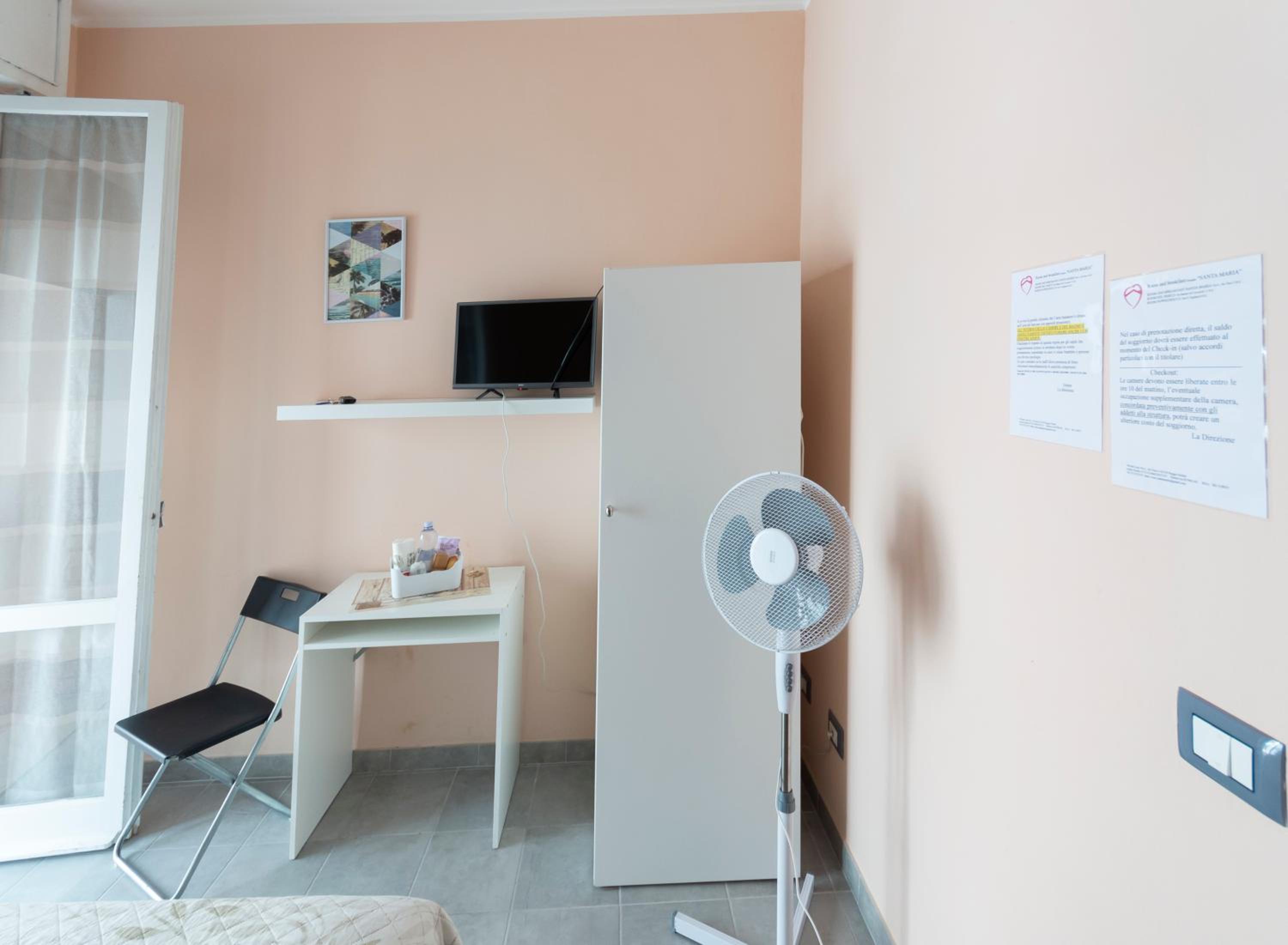 Large Single Room photo 2