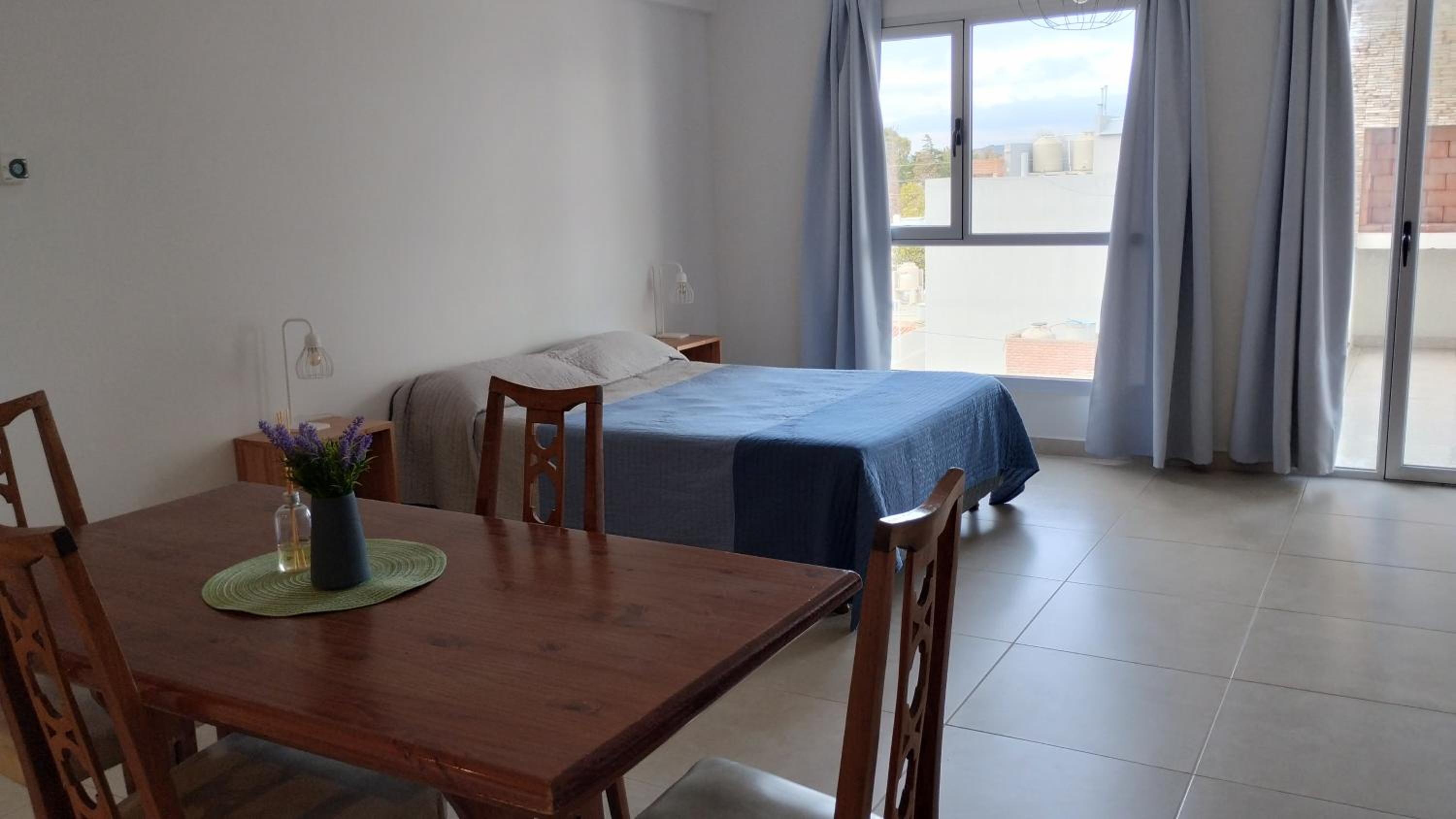 Studio Apartment photo 1
