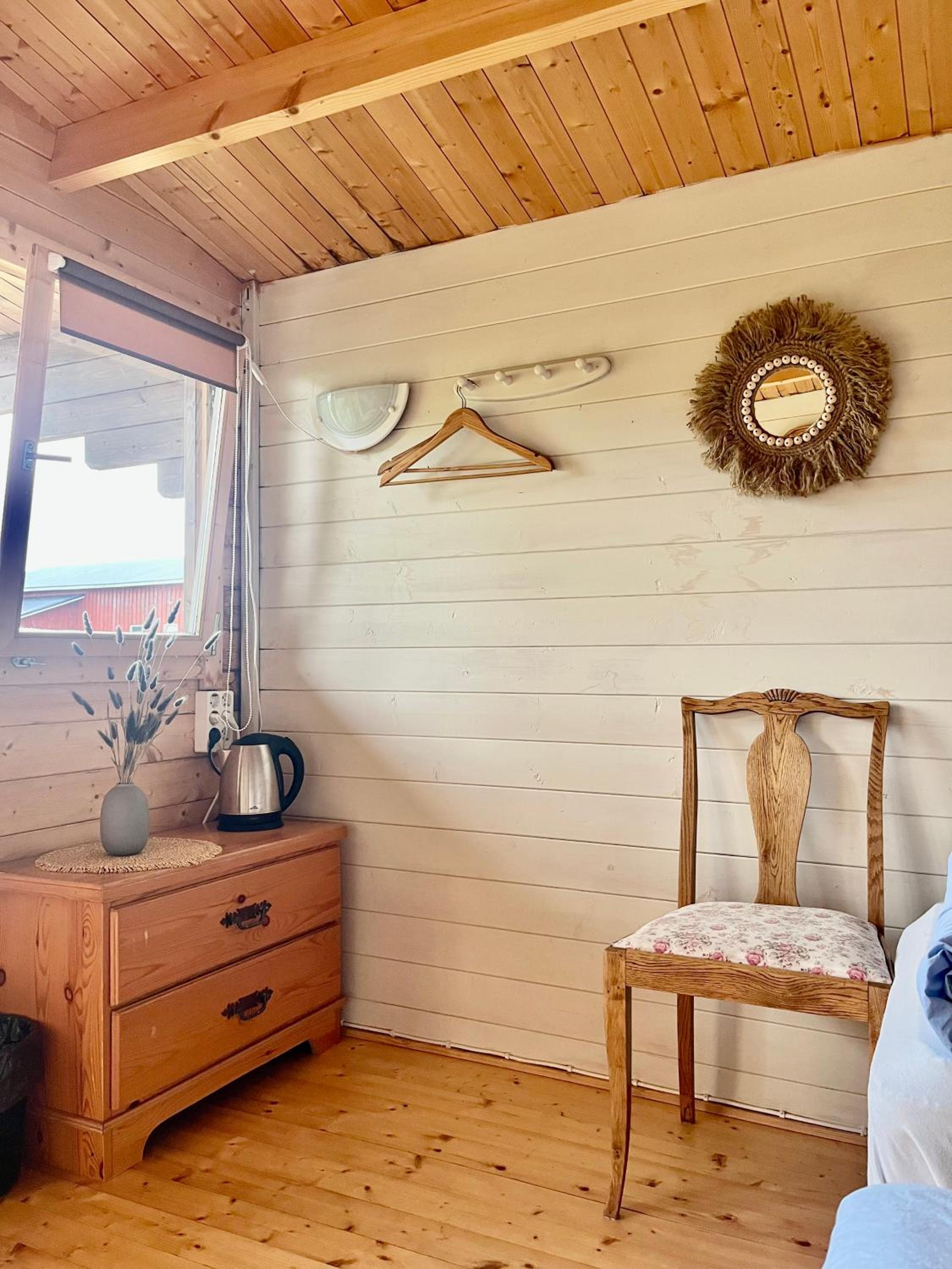 Family Room with Sea View - Photo 3
