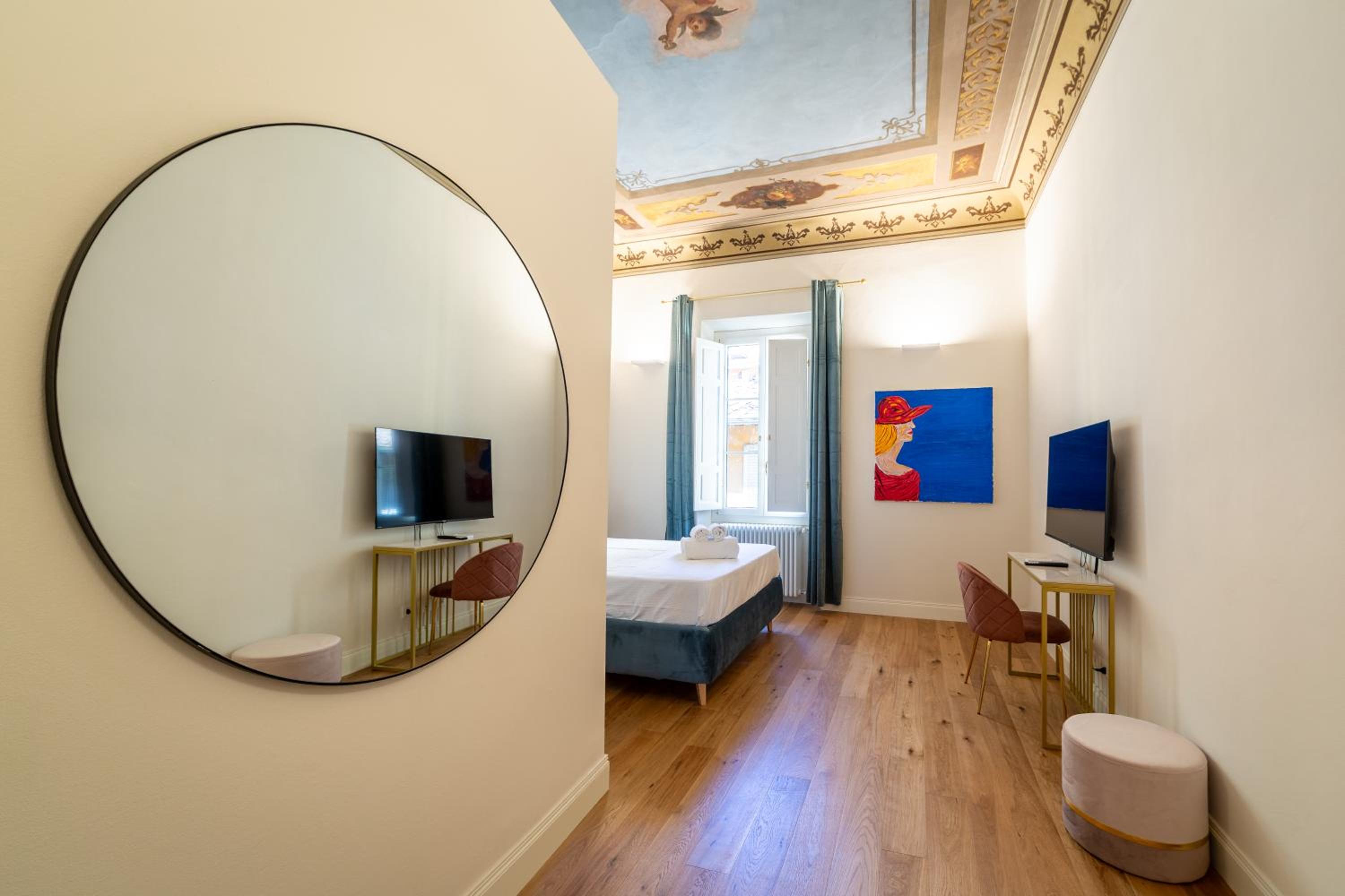Large Double Room photo 3