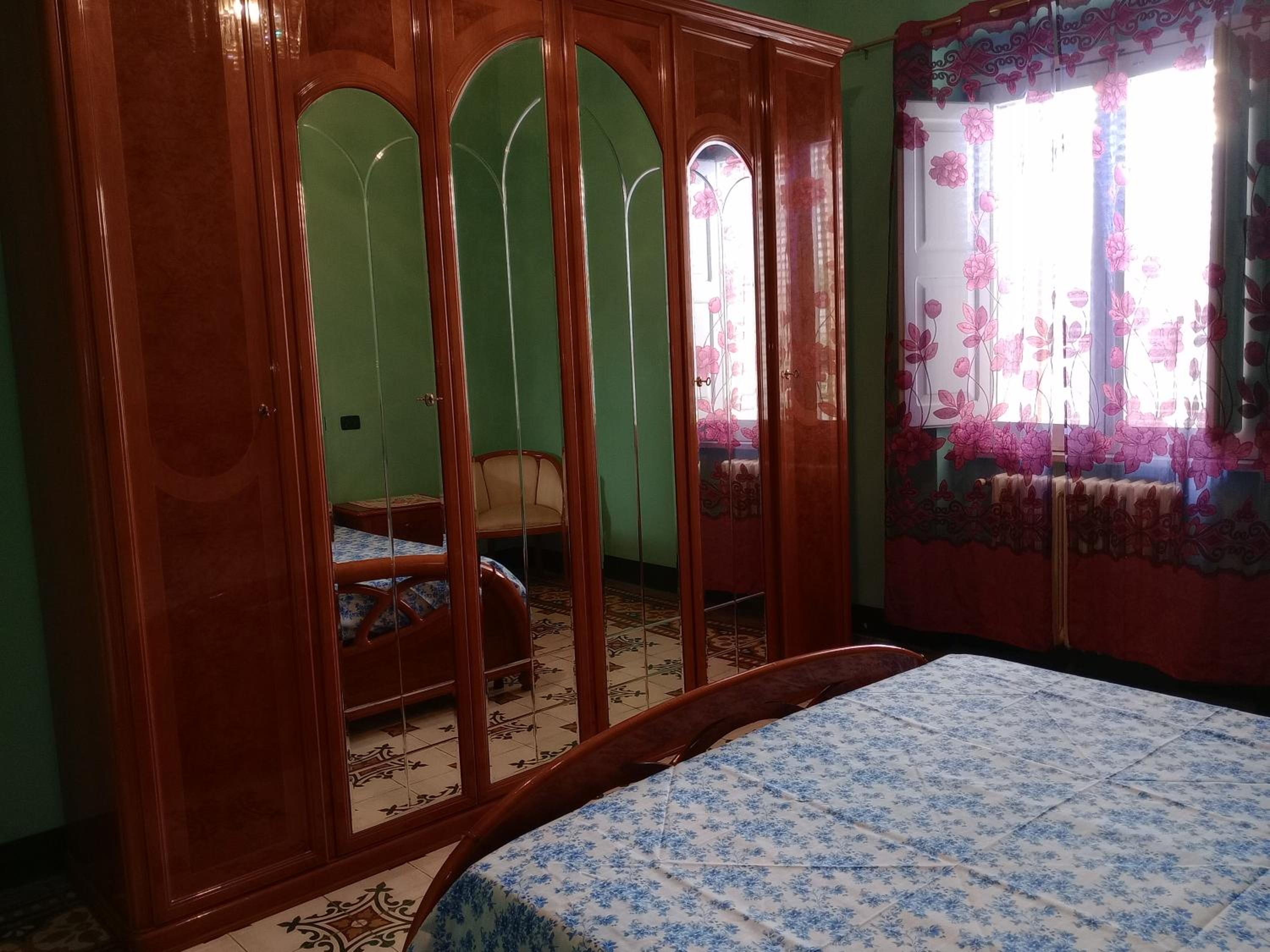 Two-Bedroom House photo 3