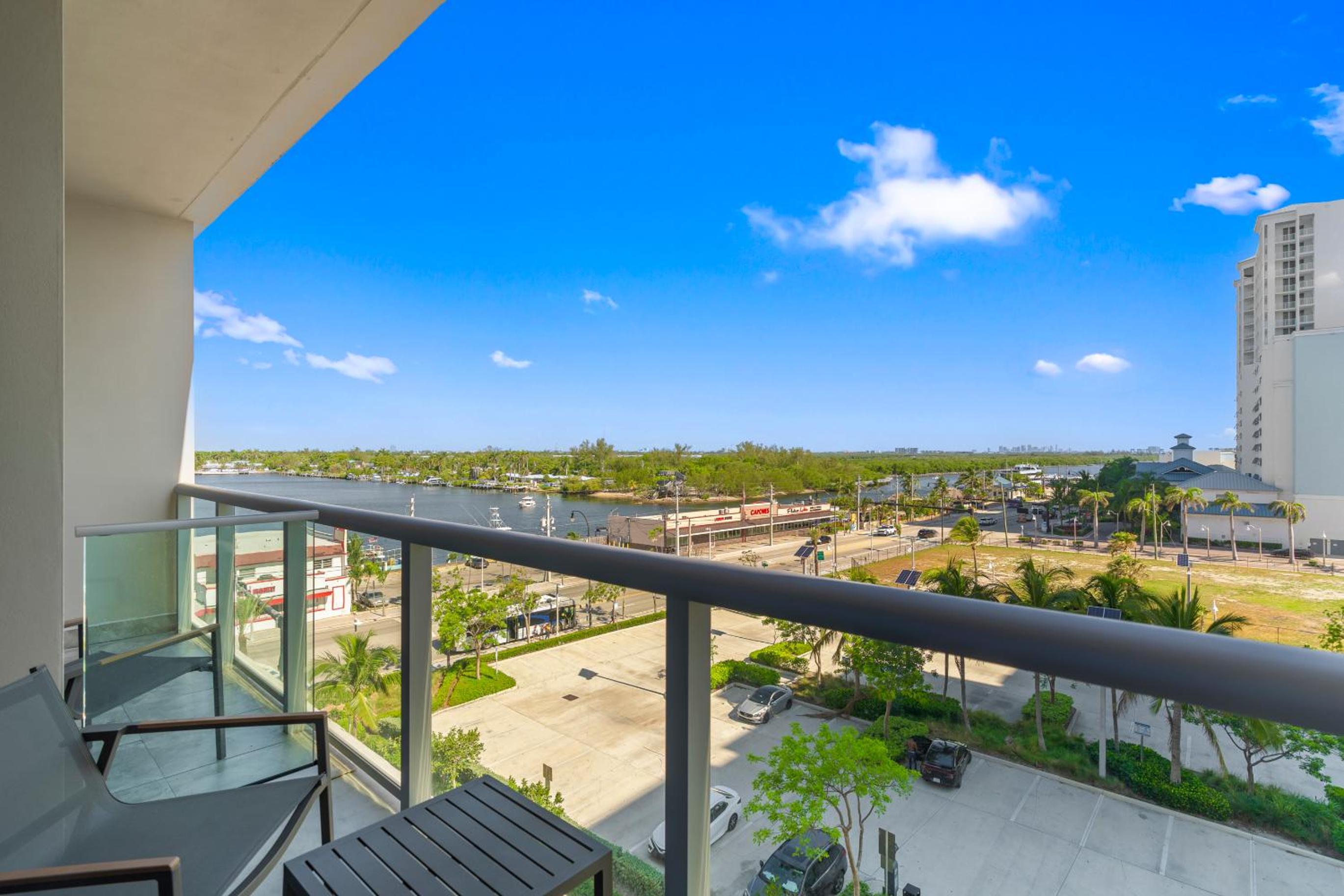 Apartment with Sea View photo 3