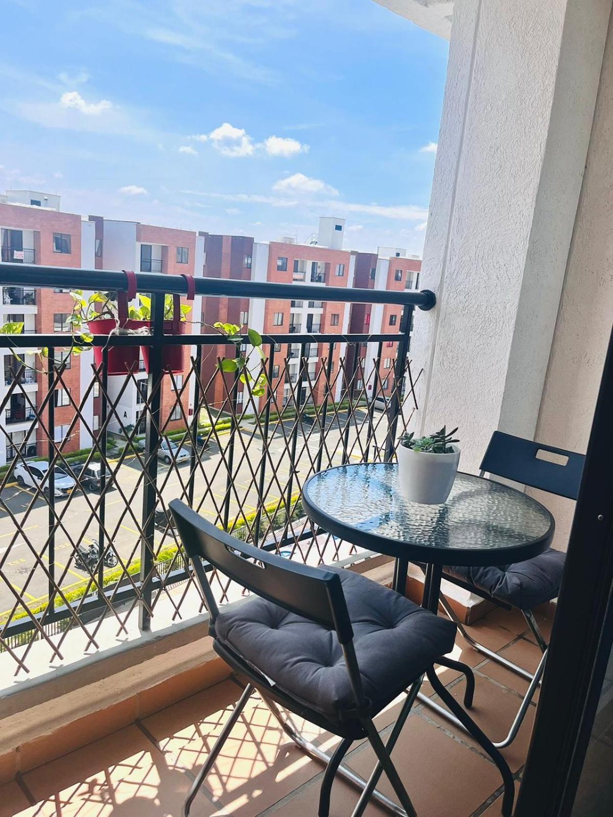 Two-Bedroom Apartment with View photo 2