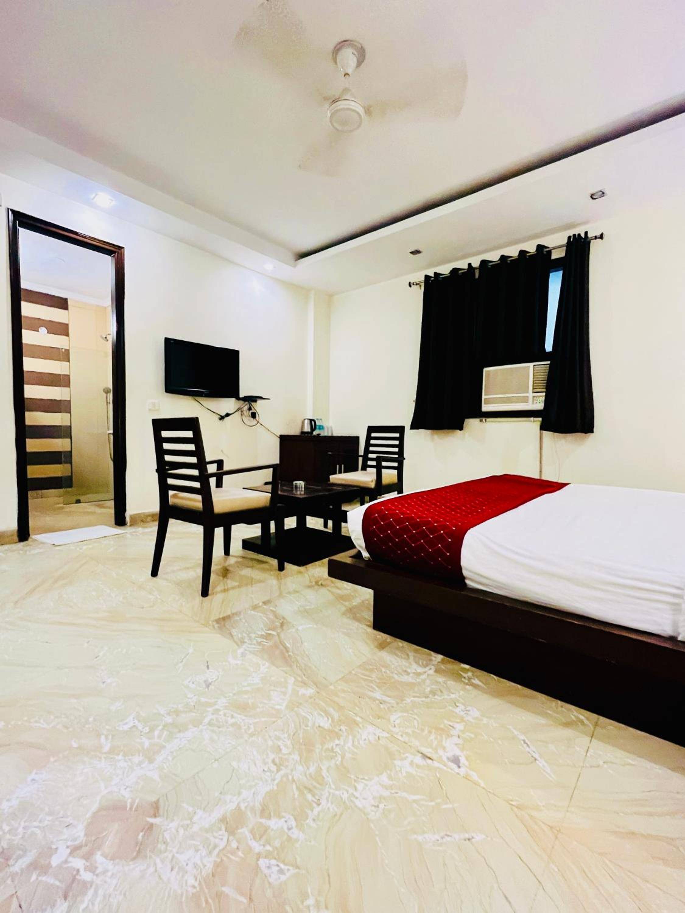 Deluxe Double Room - Photo 5