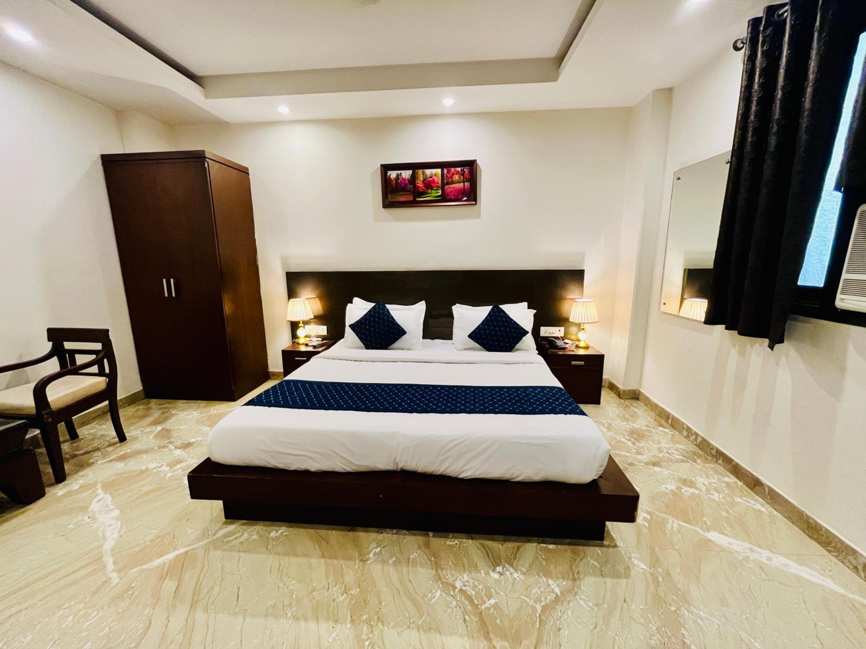 Superior Double Room - Photo 2