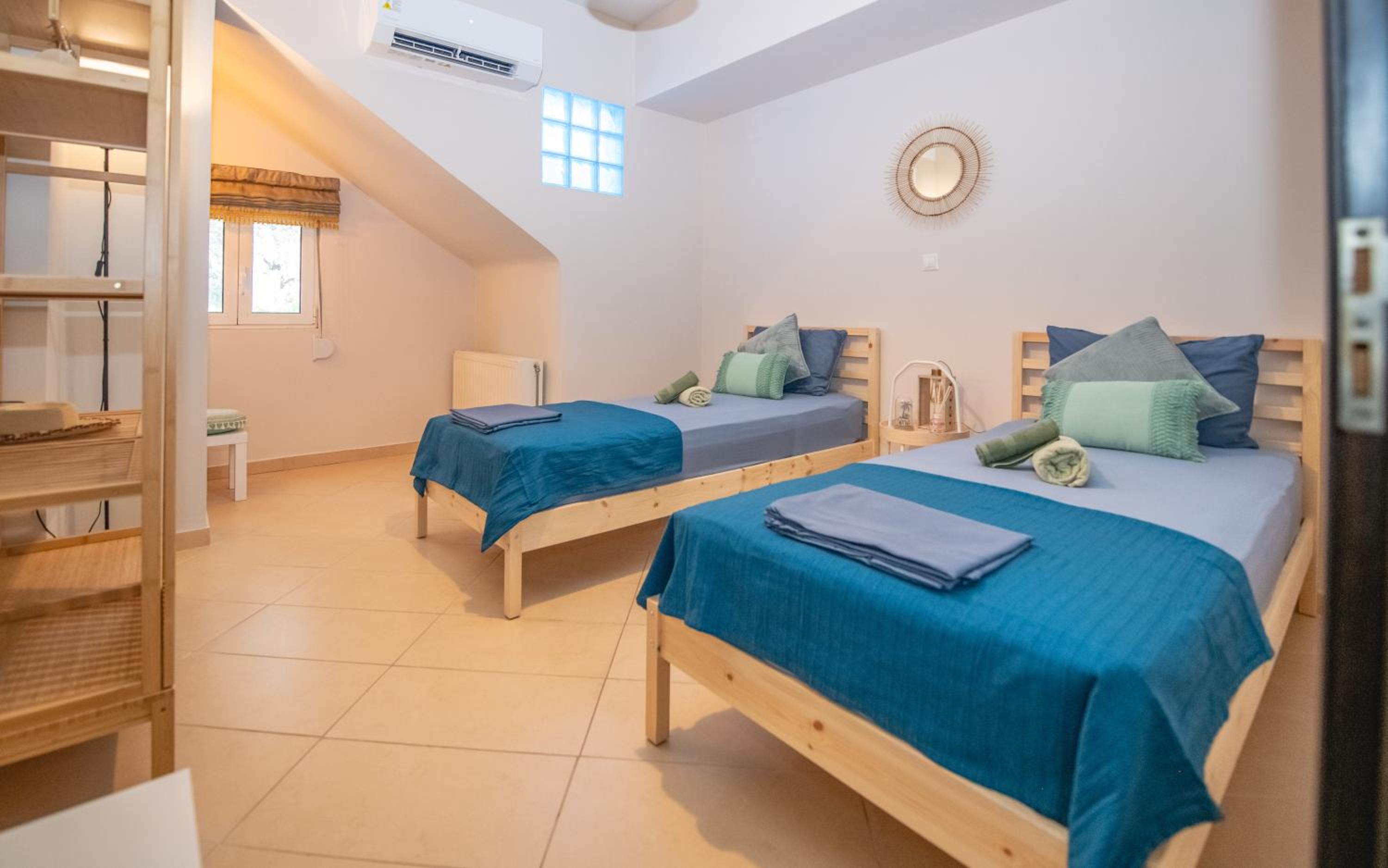 Three-Bedroom Villa photo 1