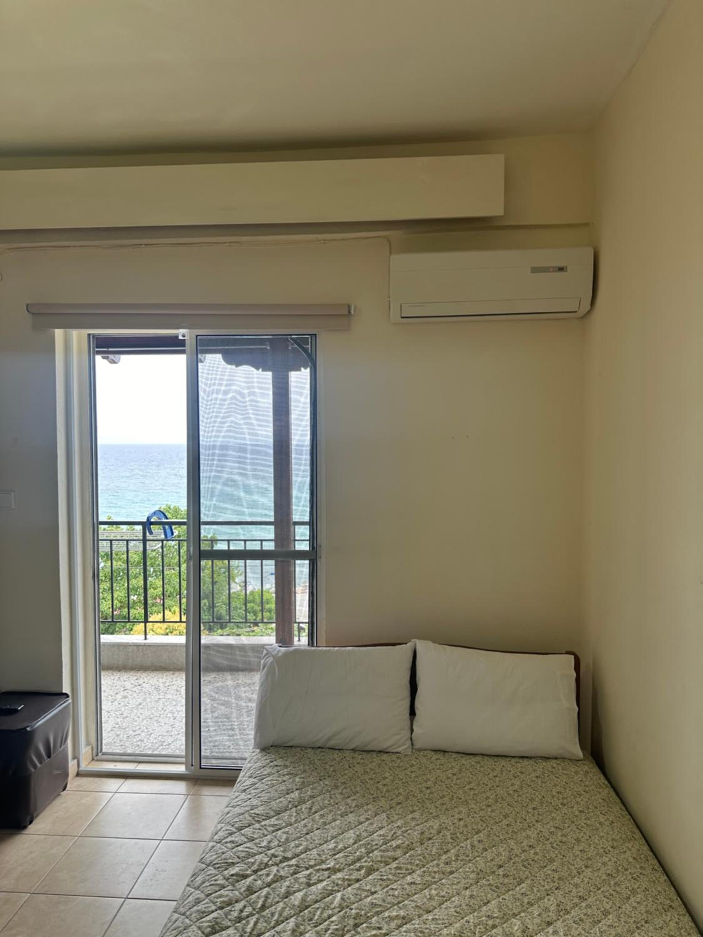 One-Bedroom Apartment with Sea View and Terrace
