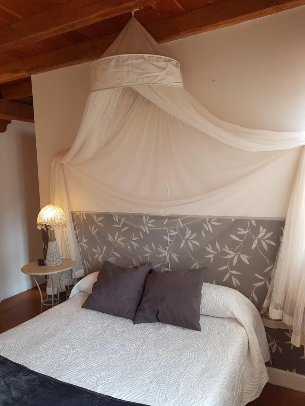 Double Room - Photo 4