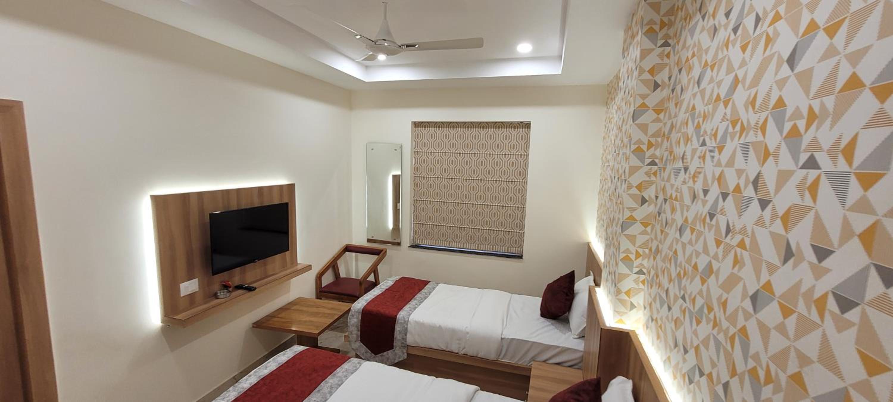 Queen Room With Two Queen Beds photo 1