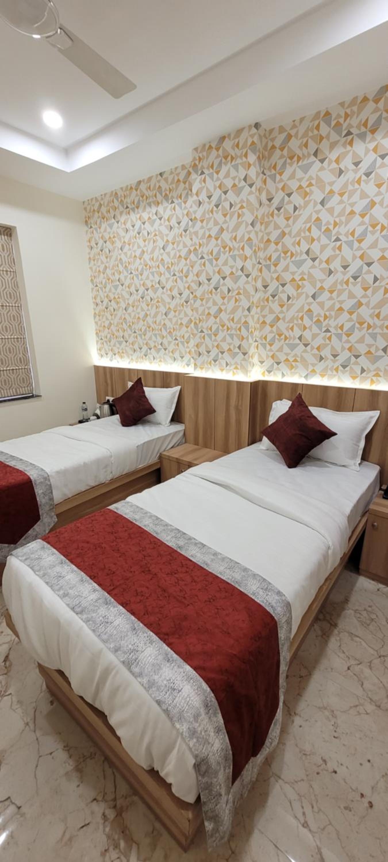 Queen Room With Two Queen Beds photo 3