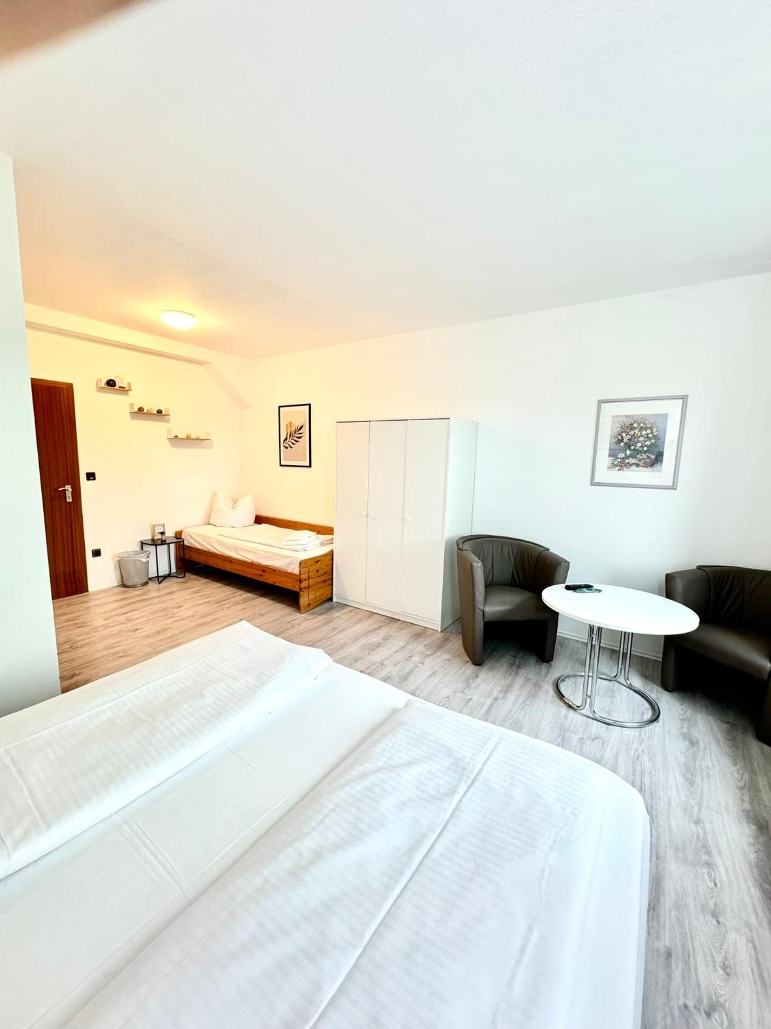 Classic Triple Room photo 2