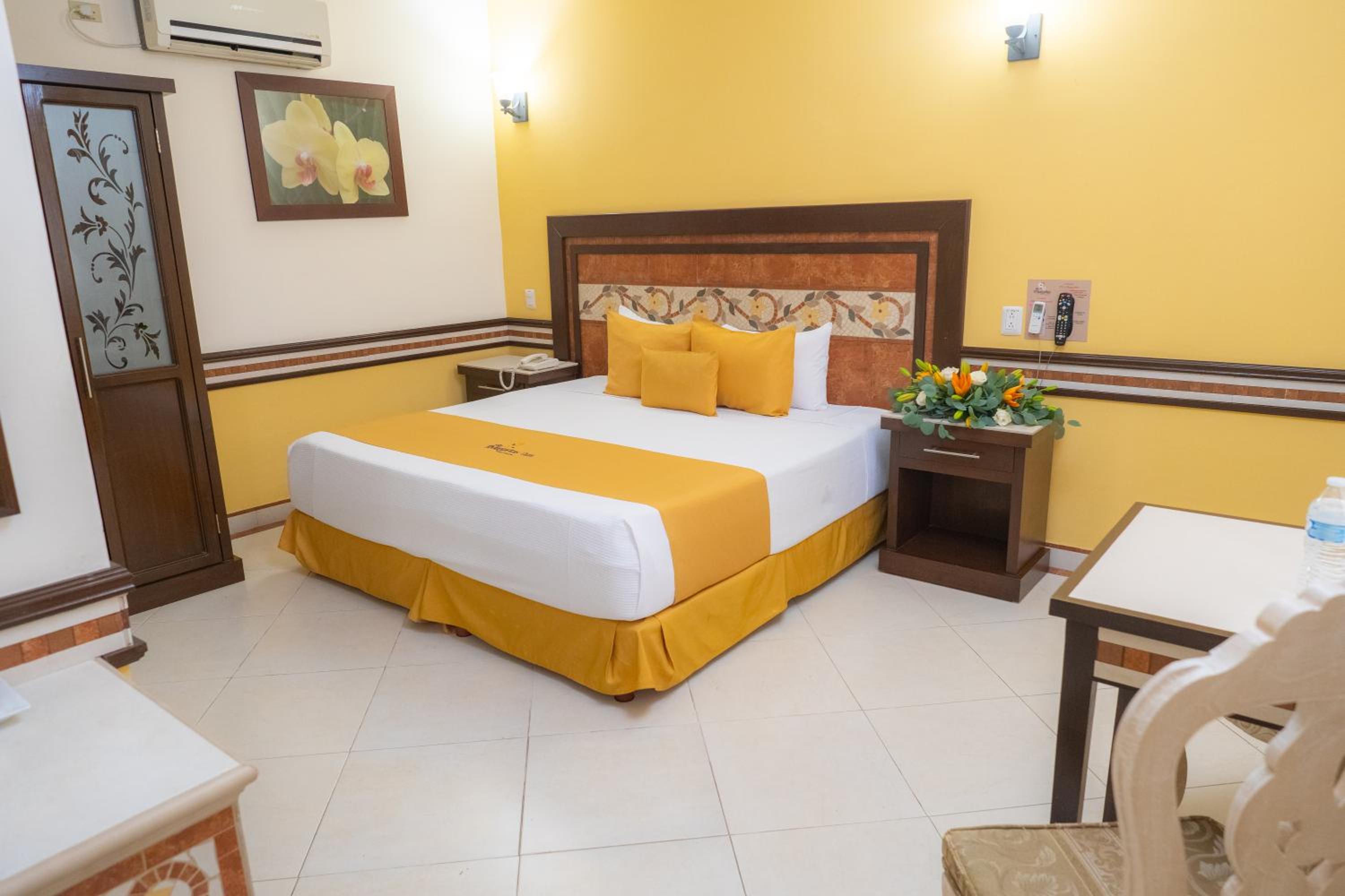 Executive King Room - Photo 4