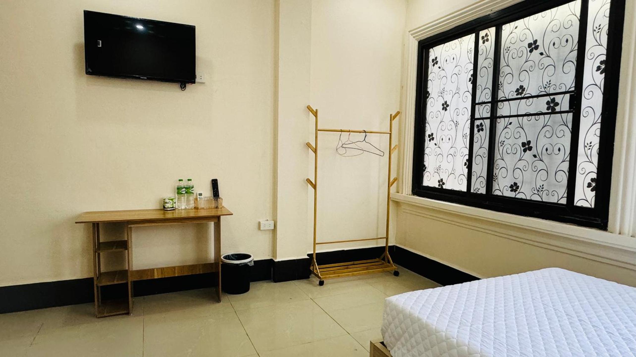 Twin Room - Photo 7