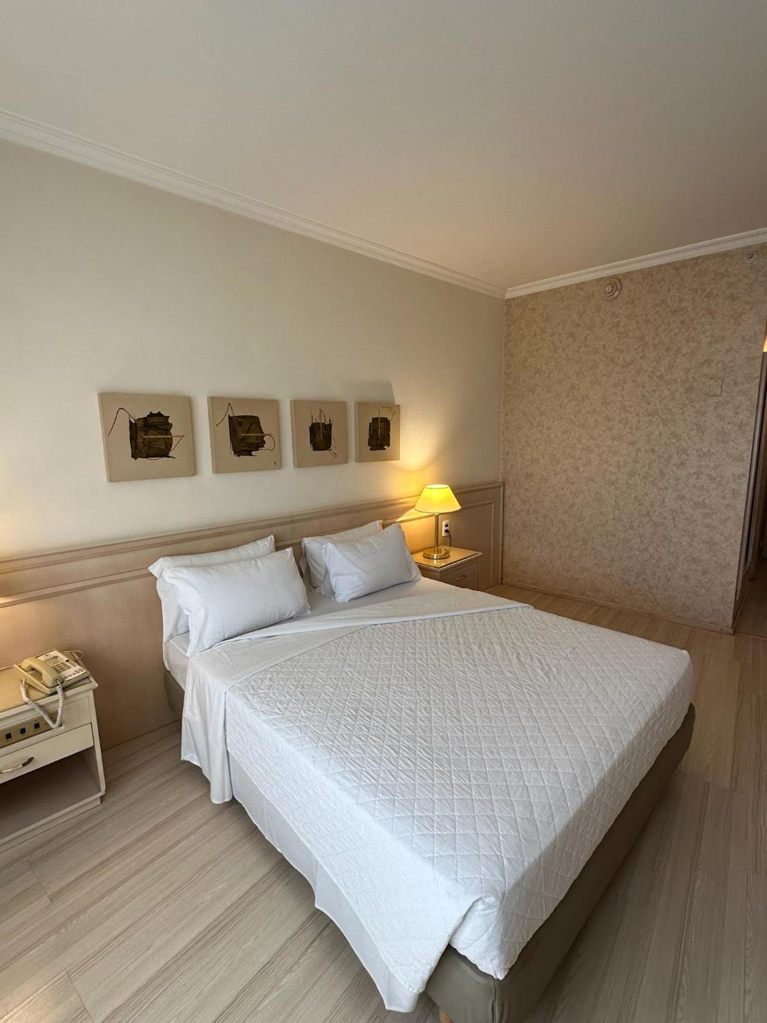 Superior Queen Room - Photo 1
