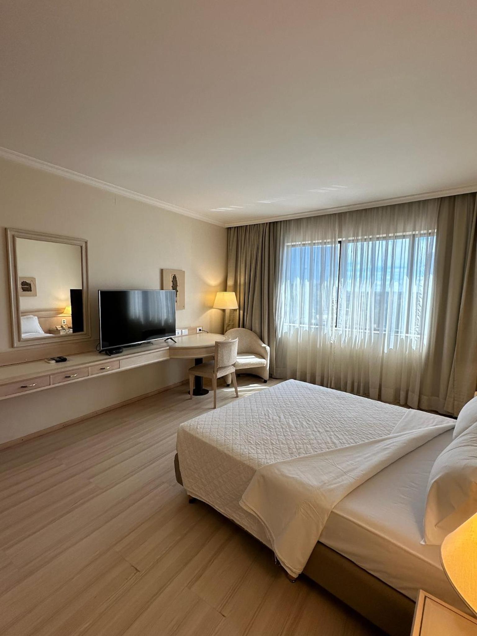 Superior Queen Room - Photo 7