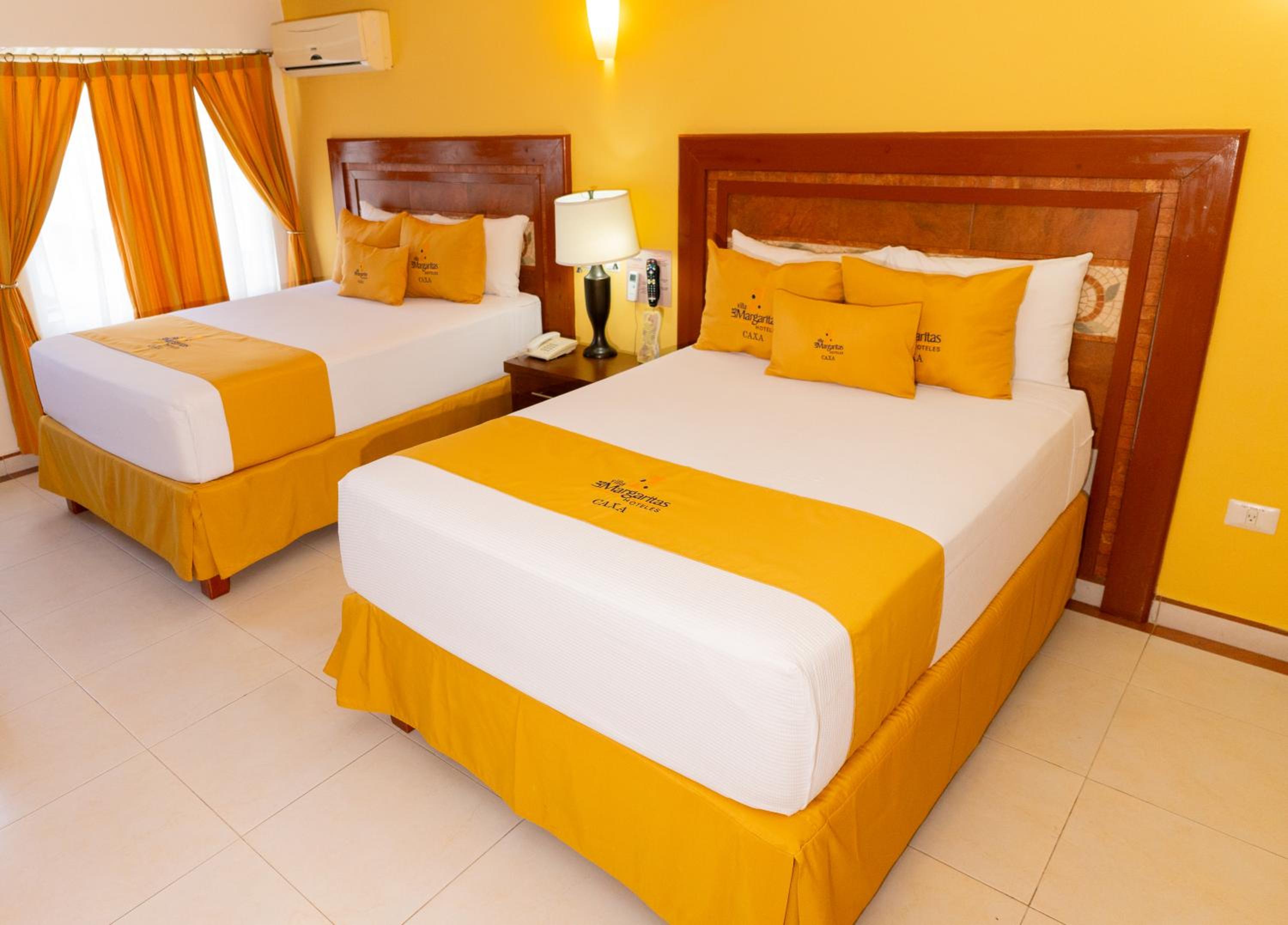 Quadruple Room - Photo 5