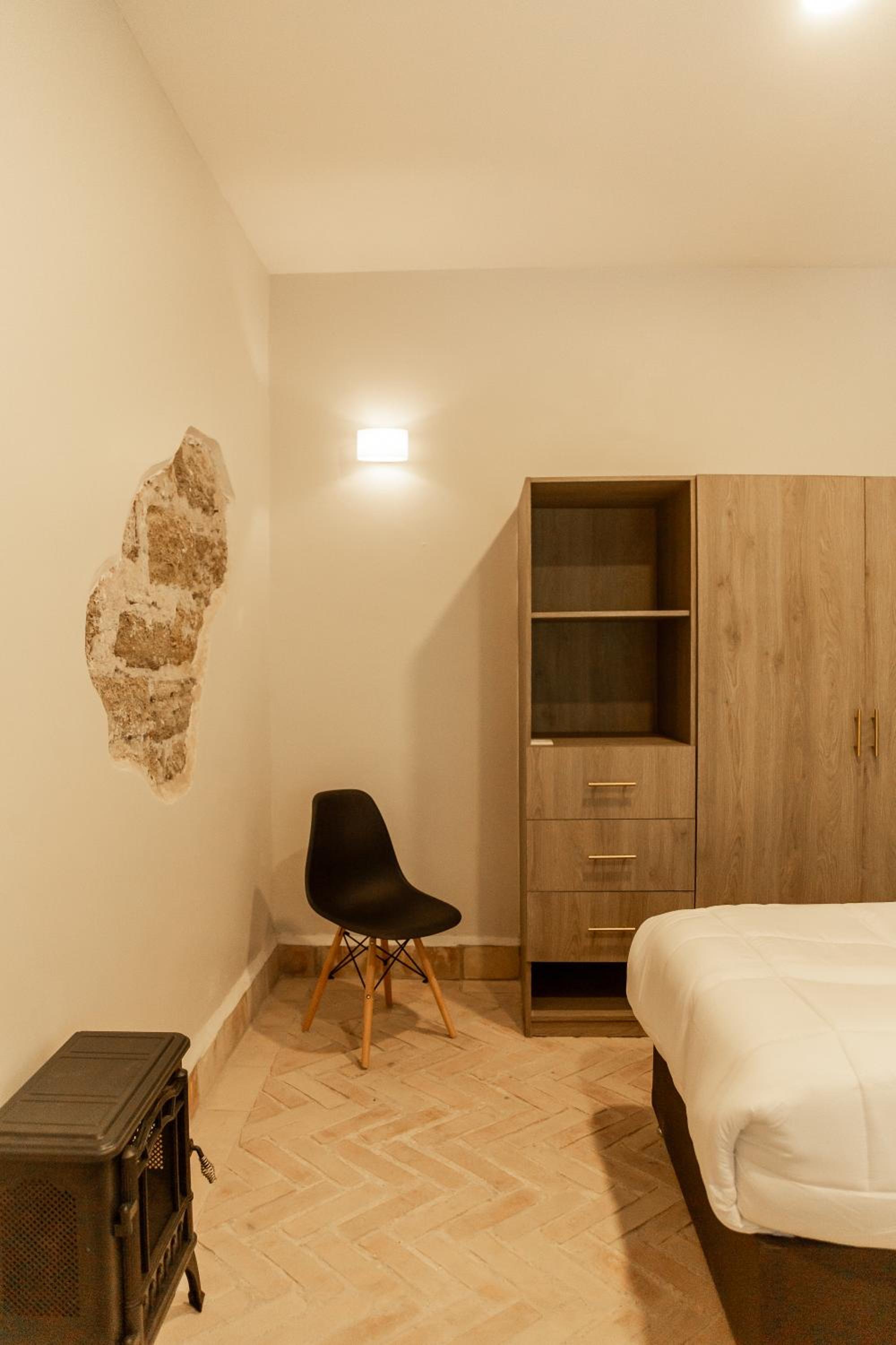 Two-Bedroom Deluxe Apartment photo 1