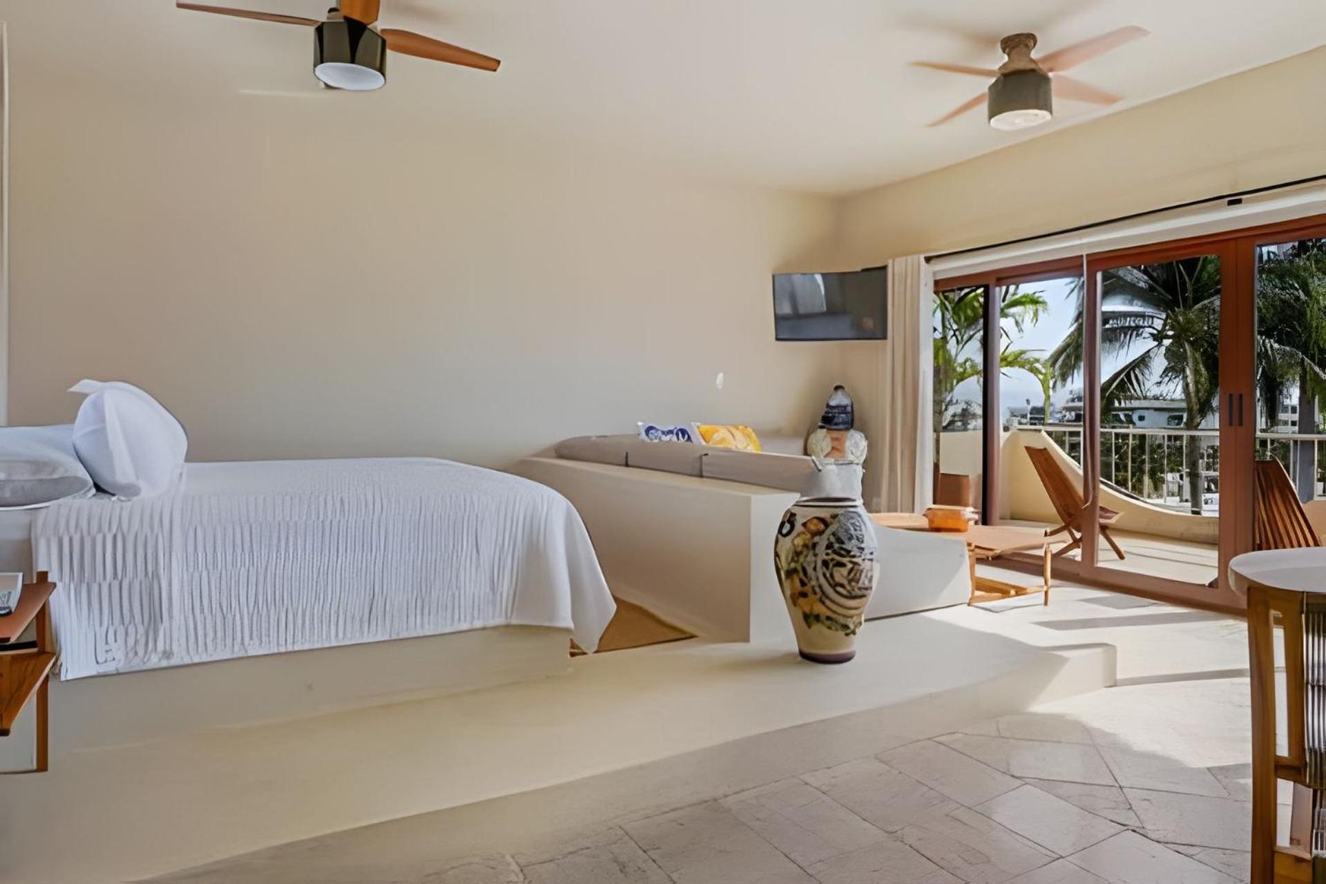 Ein-Zimmer-Apartment mit Meerblick