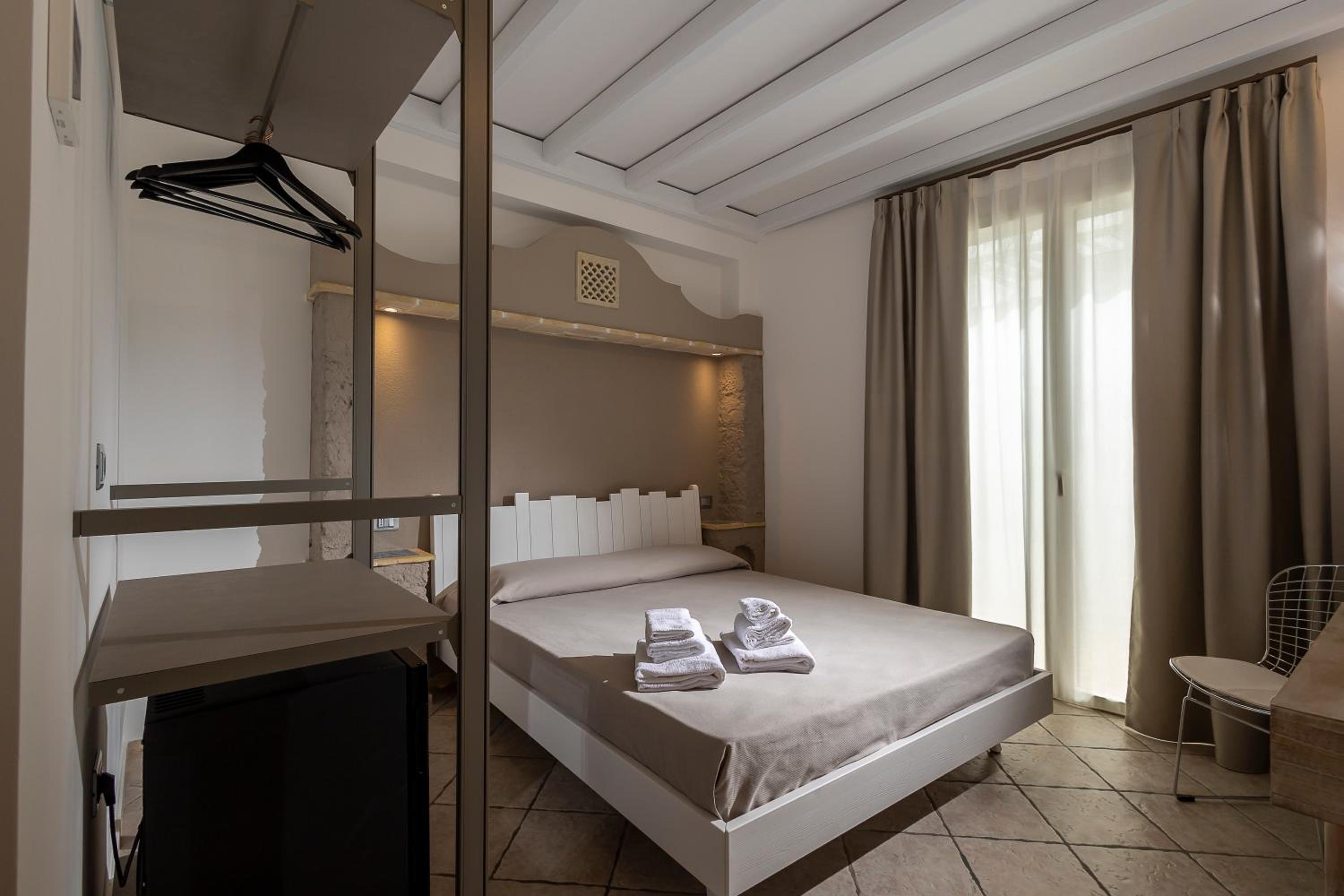 Superior Double Room with Balcony photo 1