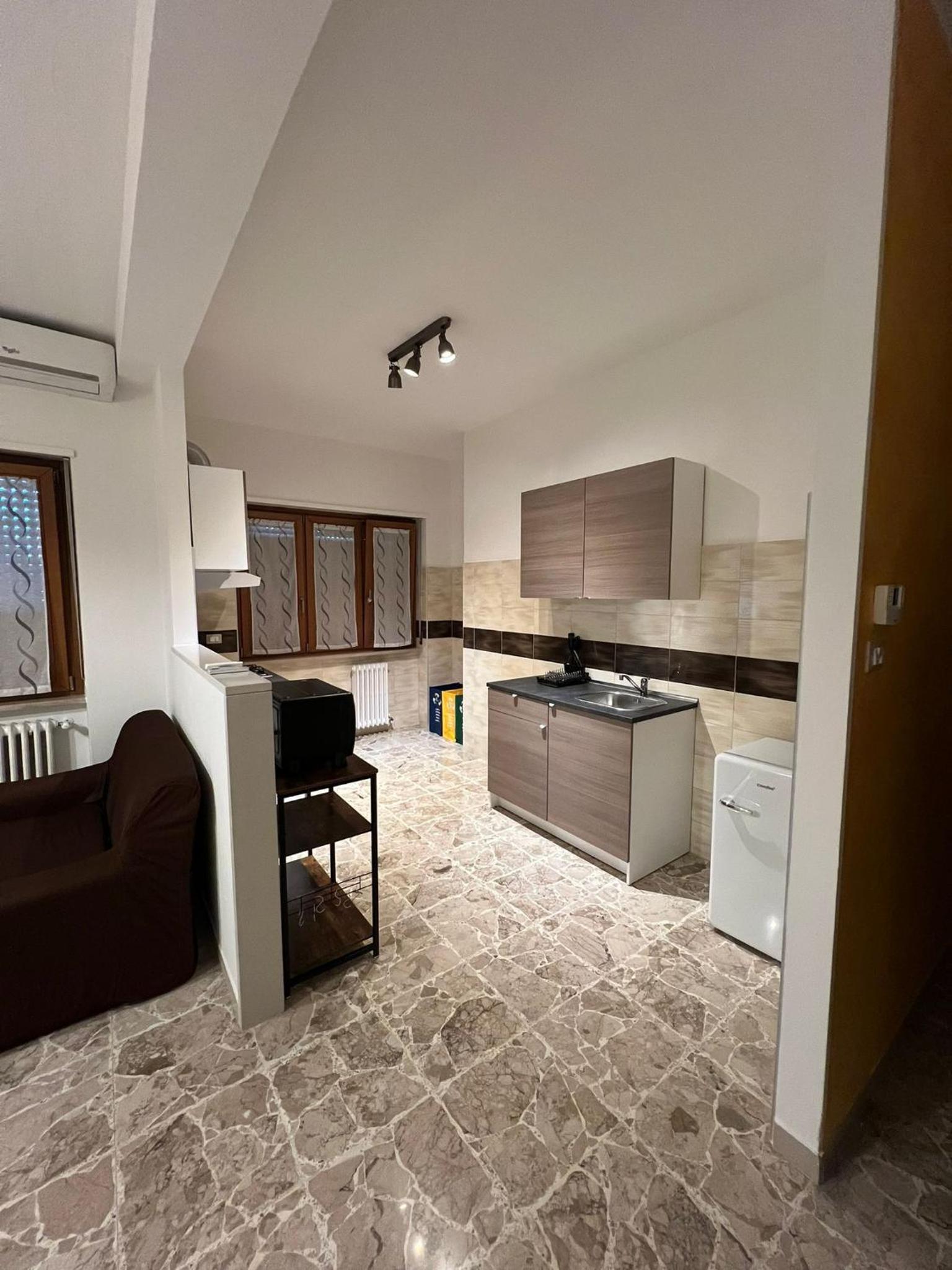 Two-Bedroom Apartment with Balcony photo 2