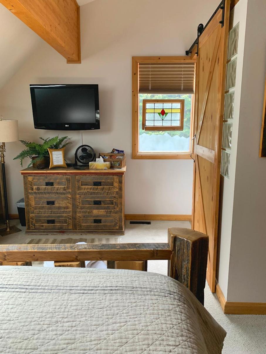 Deluxe Queen Room photo 2