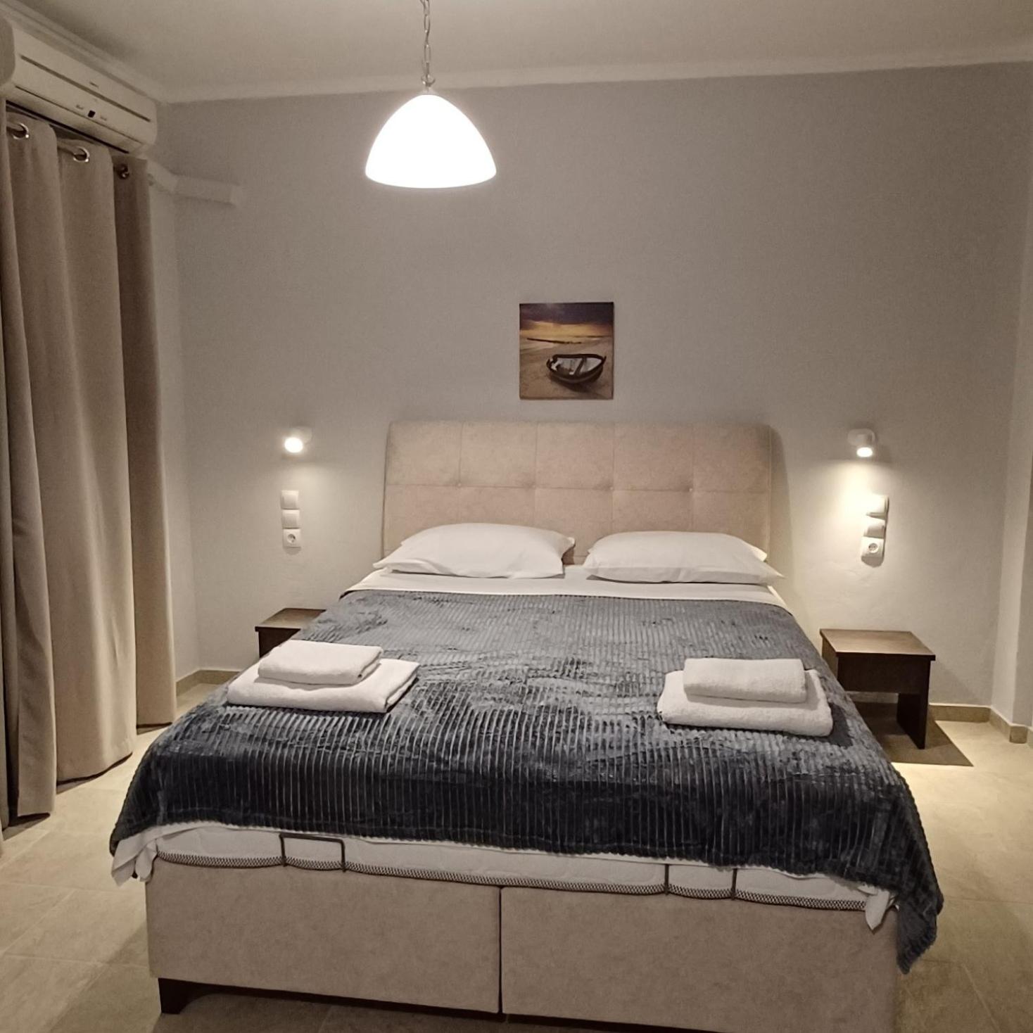 Classic Quadruple Room