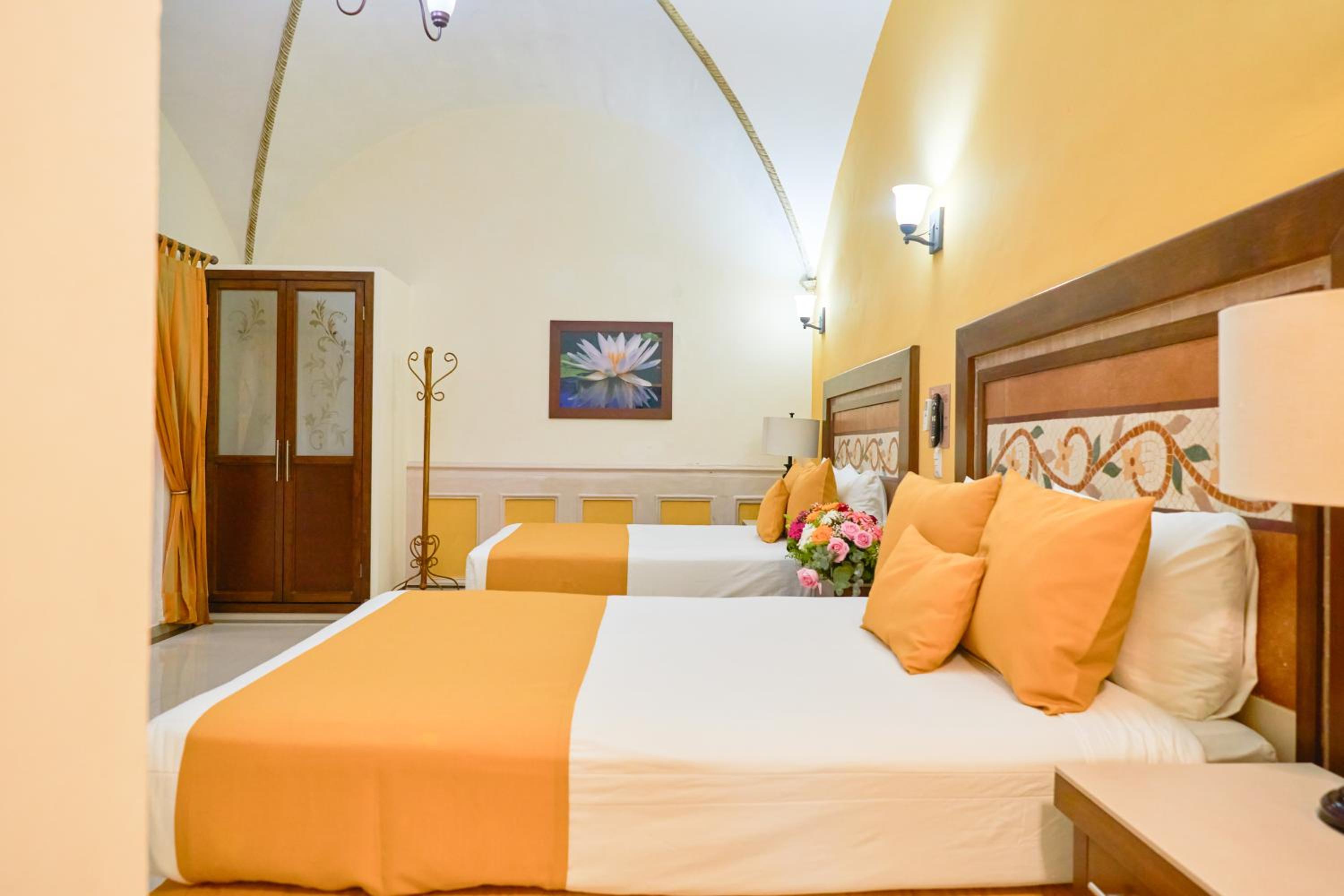 Double Room - Photo 6