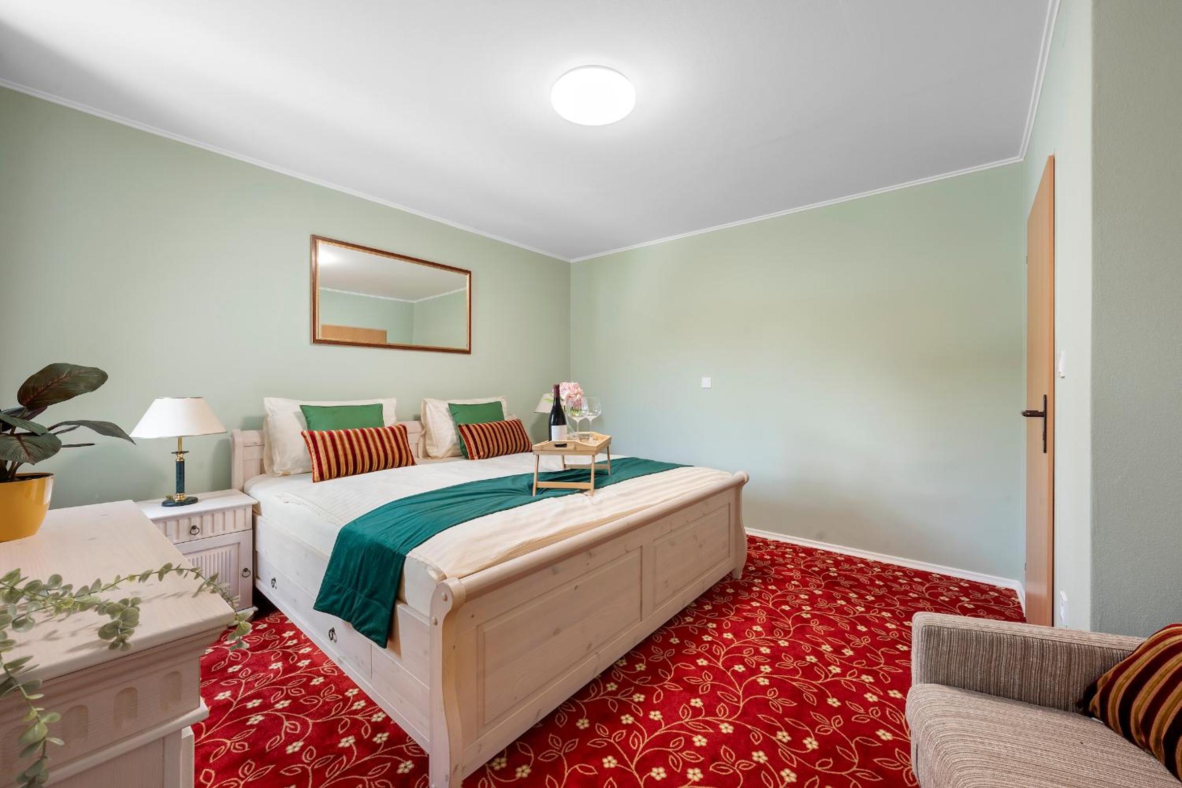Double Room with Private Bathroom photo 2