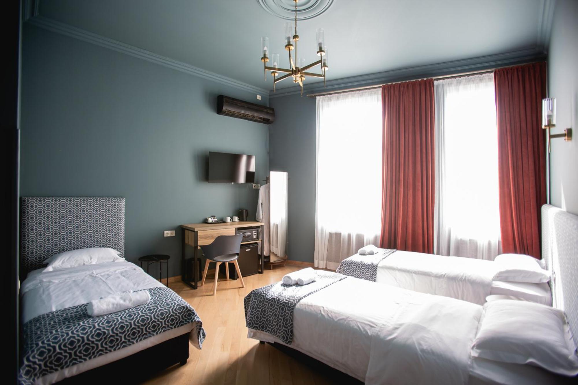 Double or Twin Room with Extra Bed photo 1
