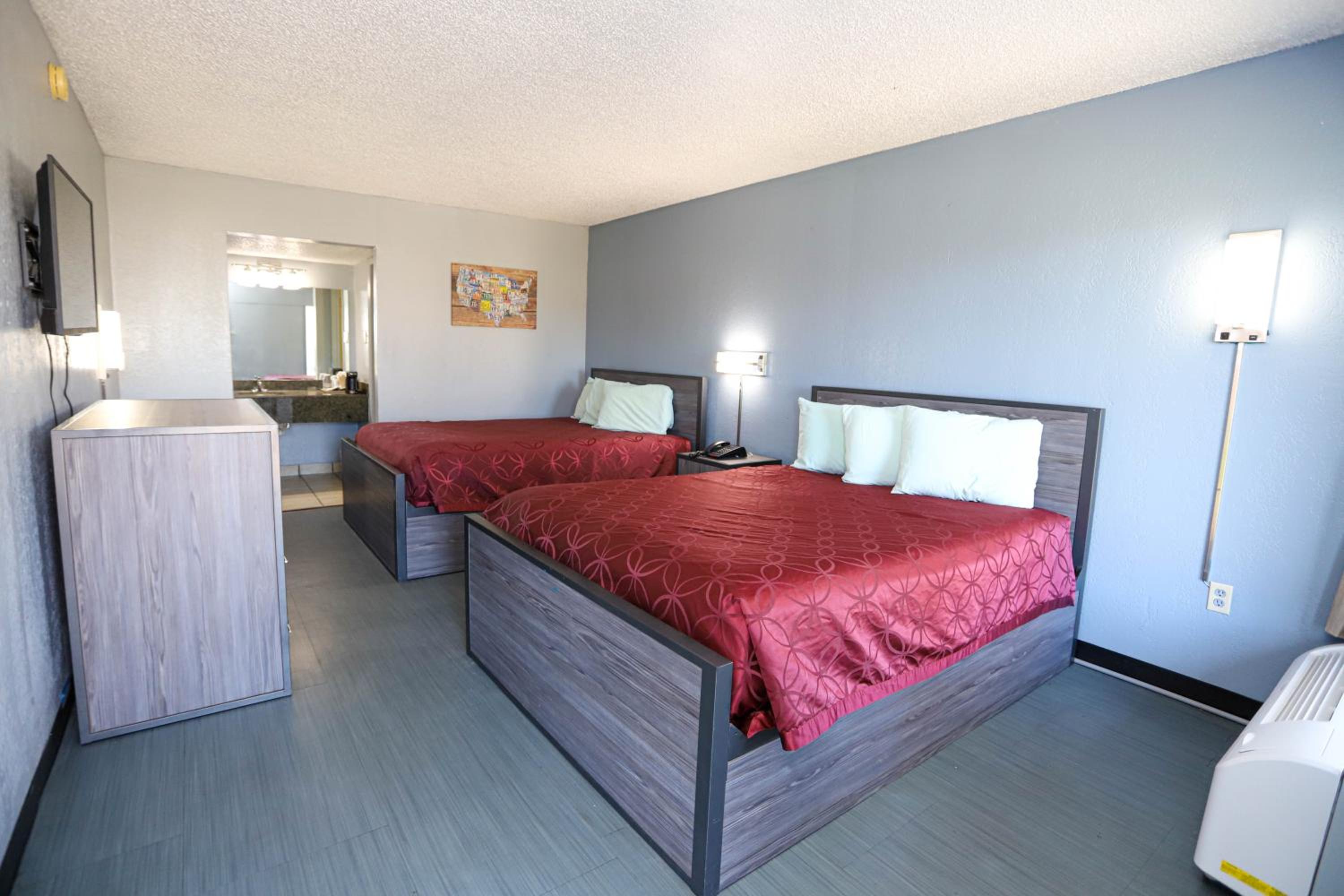 Double or Twin Room photo 1