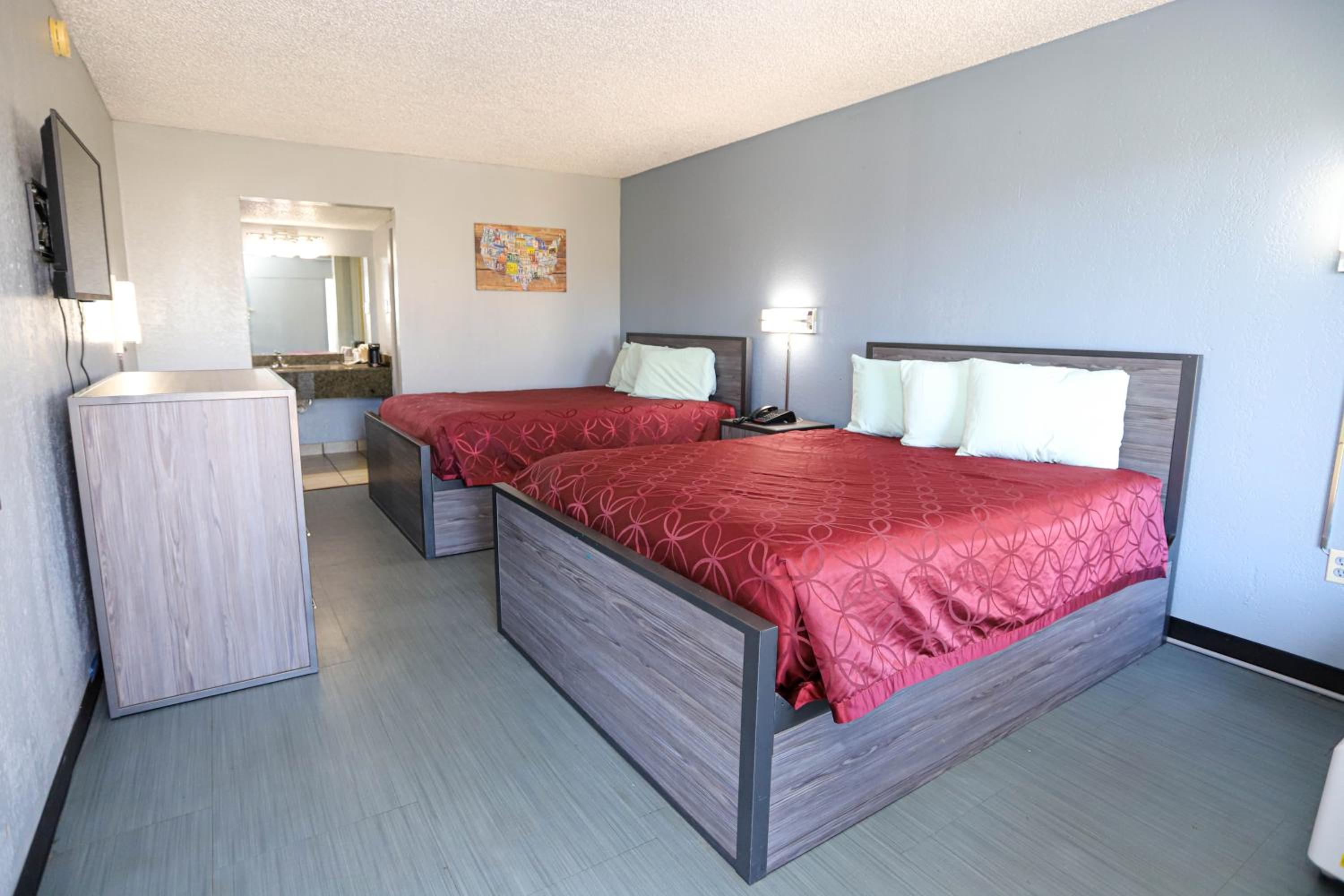 Double or Twin Room photo 2