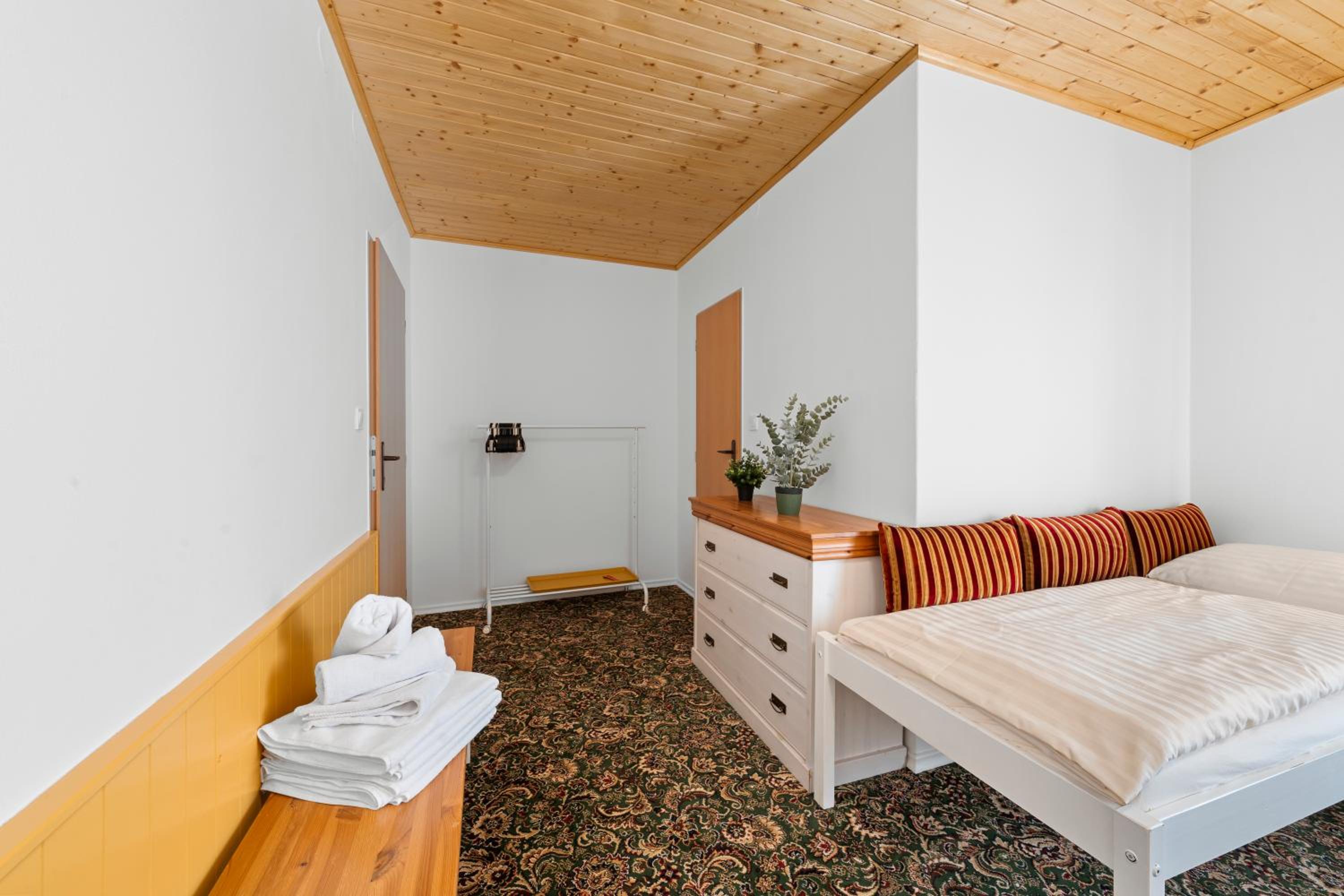 Triple Room with Private Bathroom photo 3