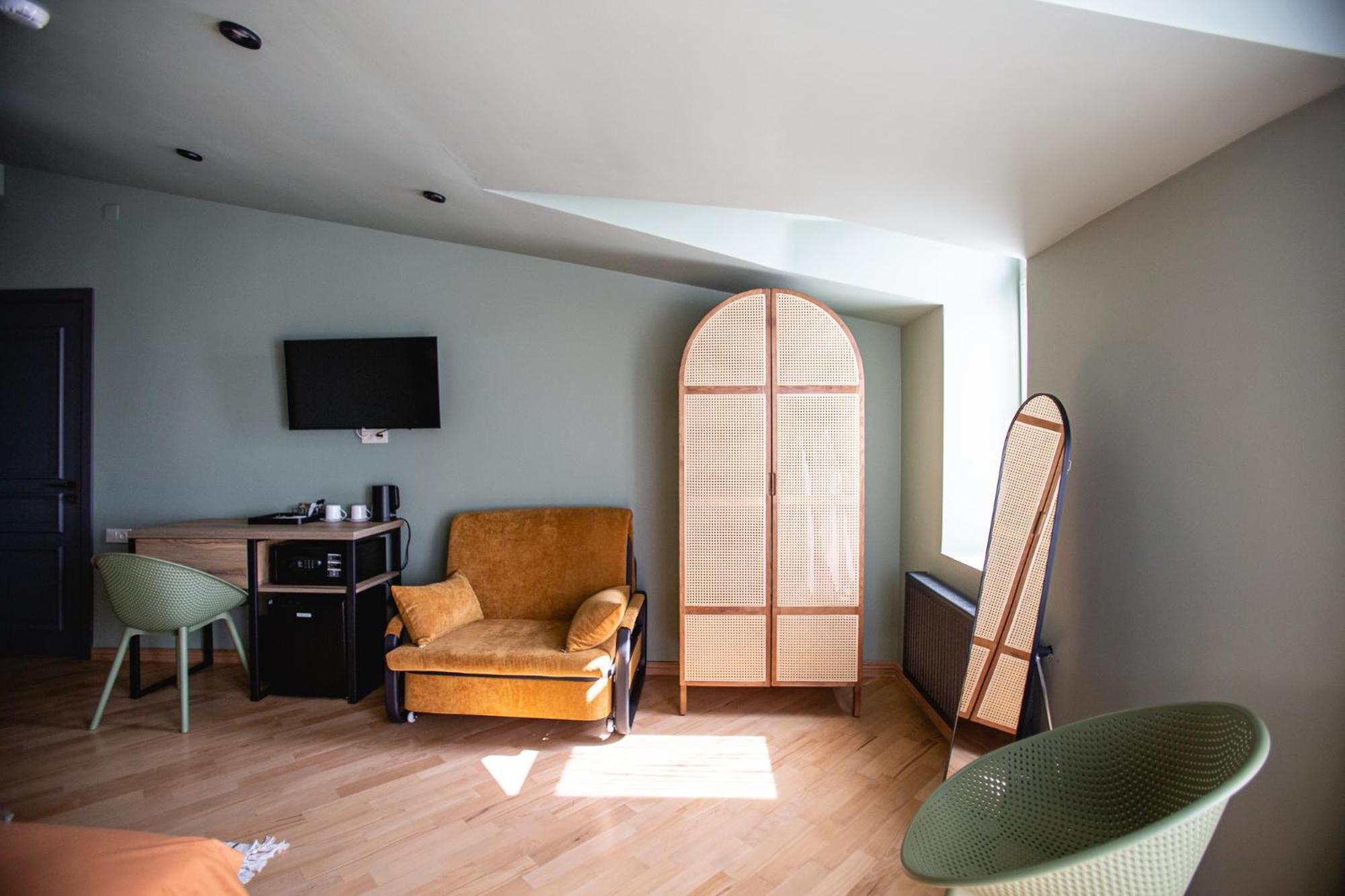 Deluxe Double Room photo 3