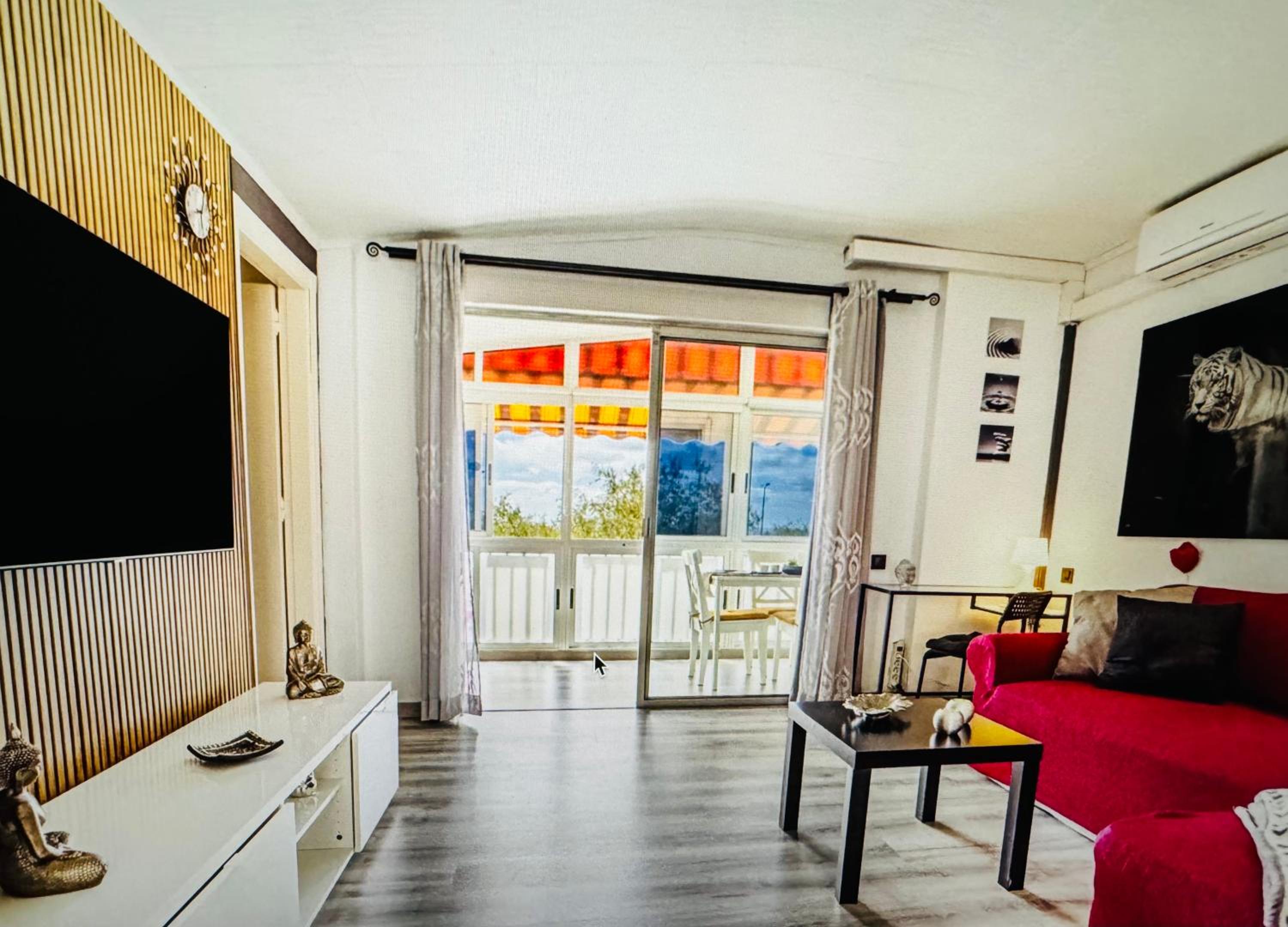Apartamento con vista al mar